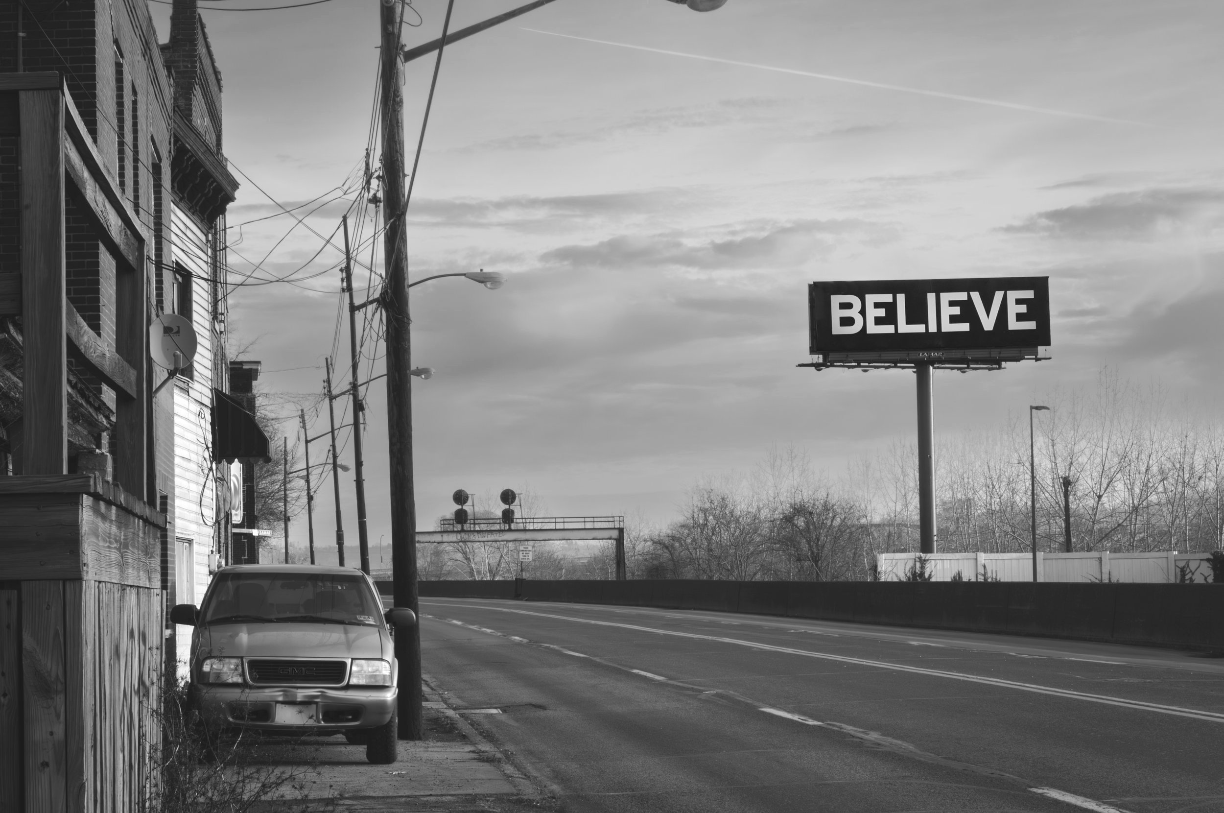 East Ohio Street (Northbound)