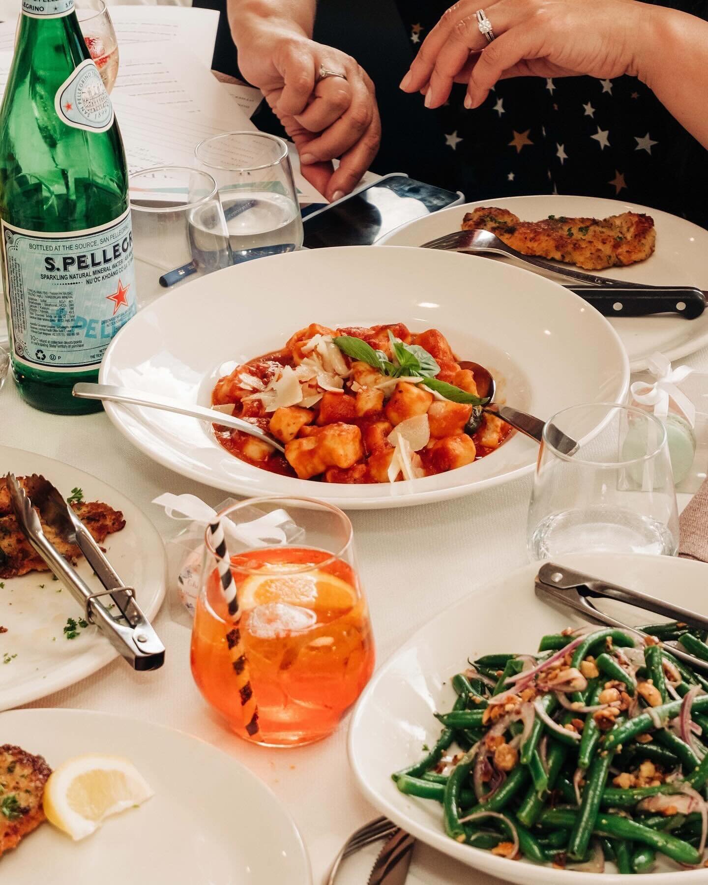 Celebrate the season with a mouthwatering Christmas feast at our Italian haven. 

Each dish is a delicious carol for your special occasion. 🎅🇮🇹 

Reservations:
📧 info@flourandsalt.com.au
☎️ 0394863600

More info:
💻 https://www.flourandsalt.com.a