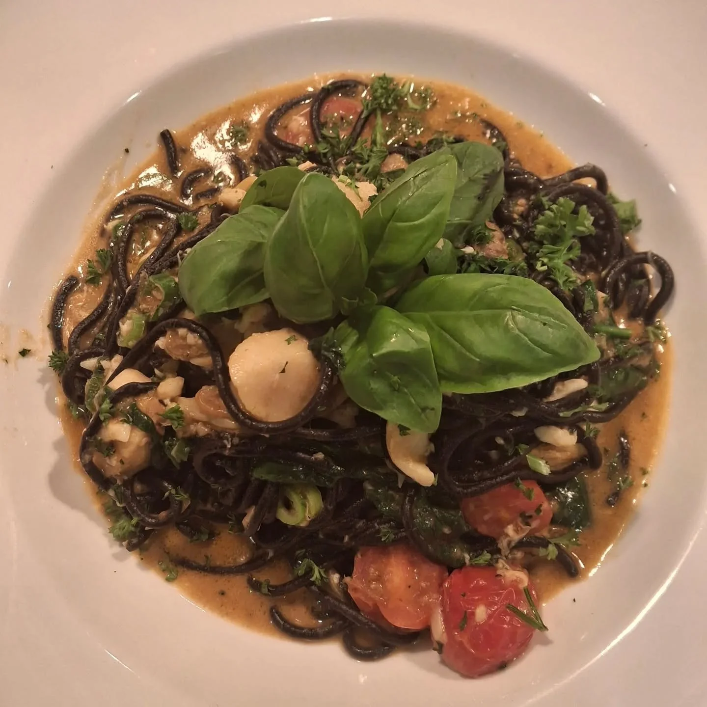 Getting ready for the weekend! We have limited seating available for Friday and Saturday night so give us a
Call or email to book a table:

☎️ 0394863600
💻 info@flourandsalt.com.au

Takeaway deals available everyday:

🍝 Selected pastas $20
🍕 Gourm