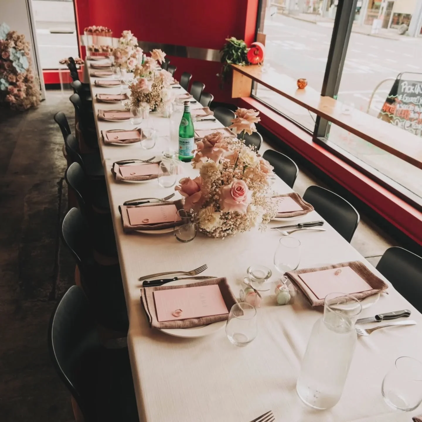 We are open for Valentines day, Saturday Feb 14th.
Come and join us for dinner where every bite feels like love 

💕 Reserve your table now

Bookings are limited so book ahead to avoid dissapointment.

For bookings:

☎️ 0394863600
💻 info@flourandsal