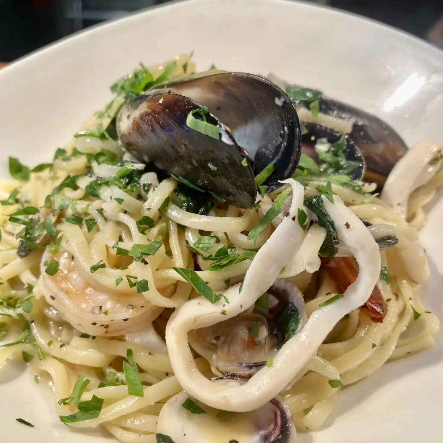Winter has well and truly arrived, but it's always warm at Flour + Salt. 🍕🍝

Escape the cold and settle in with a bowl of housemade pasta, a wood-fired pizza, and a cosy night out with family and friends.

With limited tables available this weekend