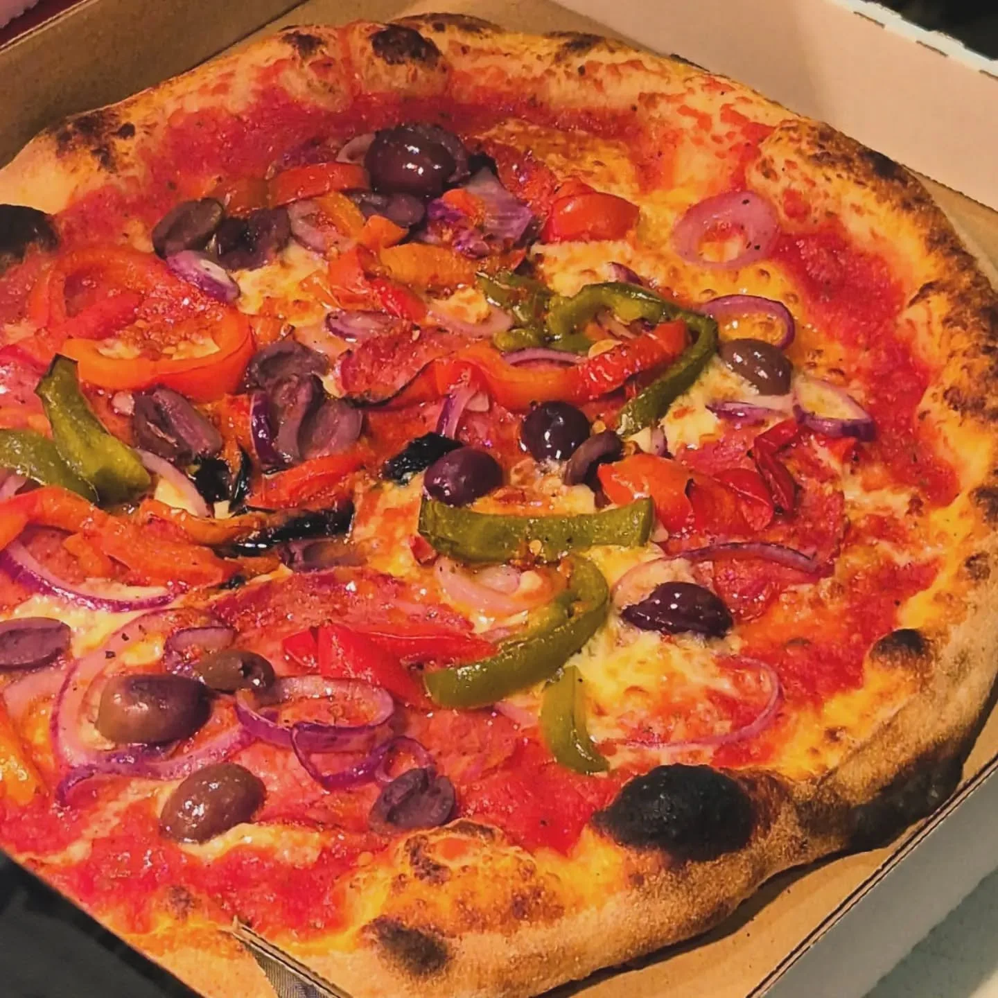 Friday night pizza anyone?!

Kick off the weekend with your Flour + Salt favourites!

Dine in with us or enjoy our long-running takeaway specials across the whole menu. Great food, great value, and no need to cook!

⚠️ Restaurant bookings are limited