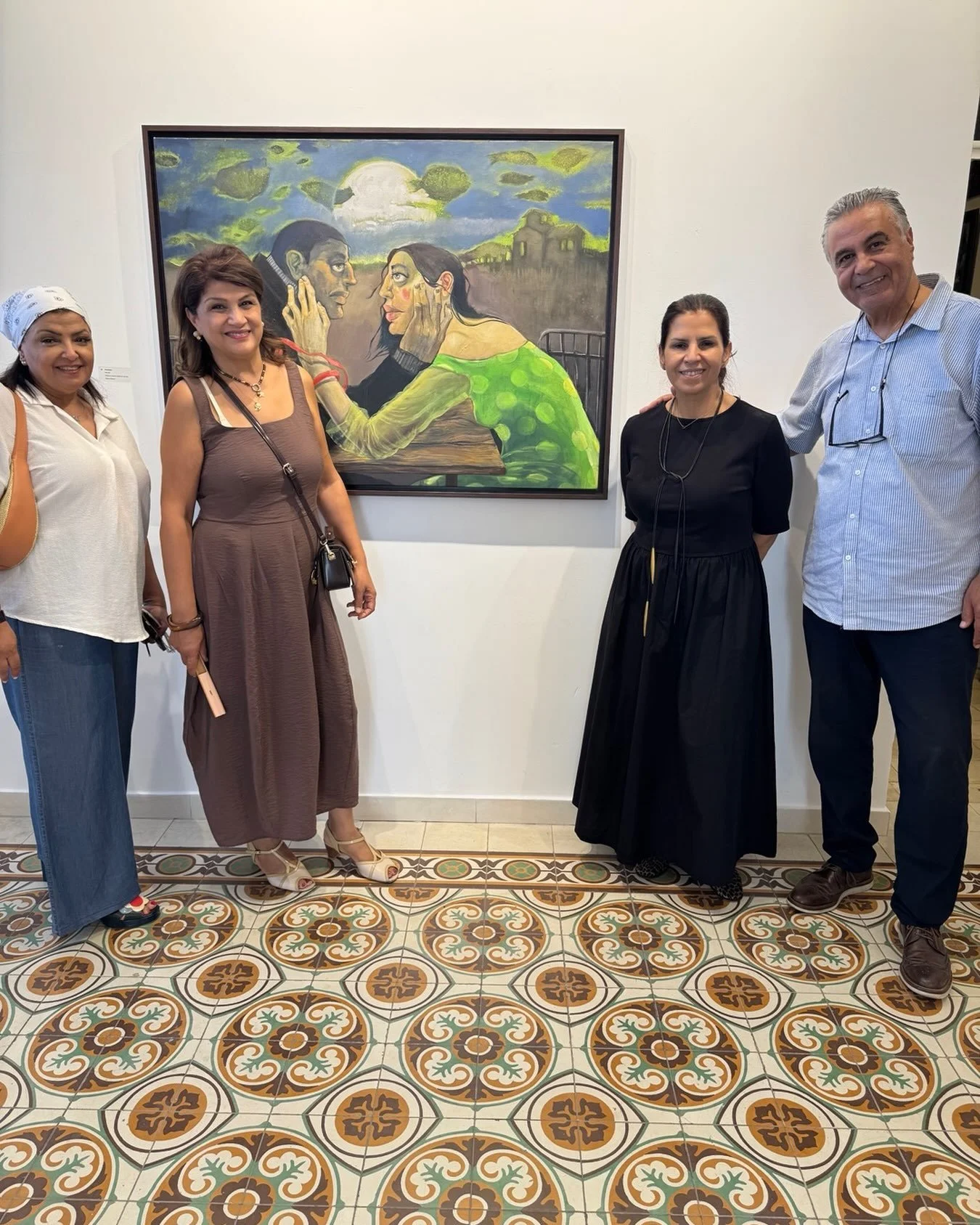 A visit by dear friends , artists Hammoud Chantout and  Oroba Dieb 🌺viewing the exhibition by Zeena Sileem at our gallery 🌺
