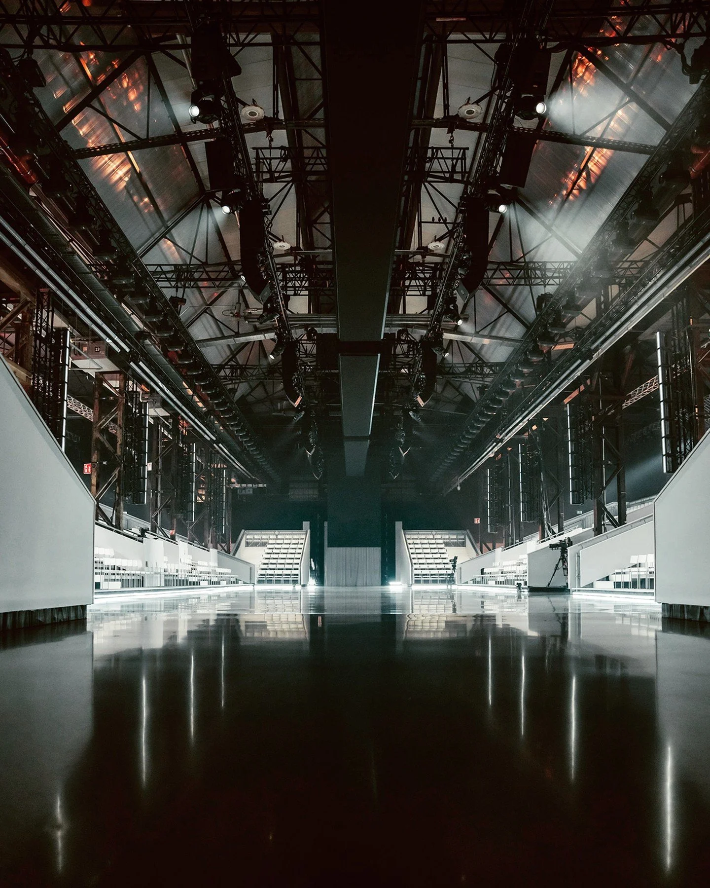 For this year's BRABUS Signature Night 24 I had the pleasure of working on the overall creative direction for the show again.

Soon more...

Client: @brabus 
Lead Agency, Creative Concept &amp; Production: @elastiquedesign
 
Show Direction, Technical