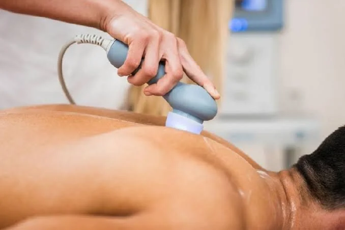 “The pain has gone!!” says patient as Physio realises she didn’t switch on ultrasound machine
