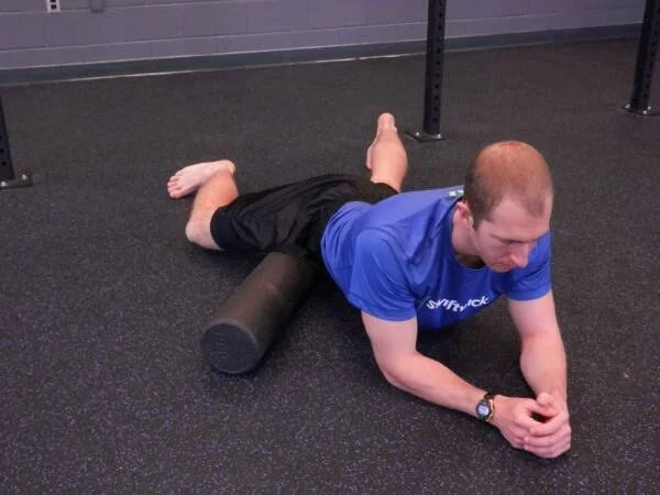 Man Makes Sweet Love To Foam Roller