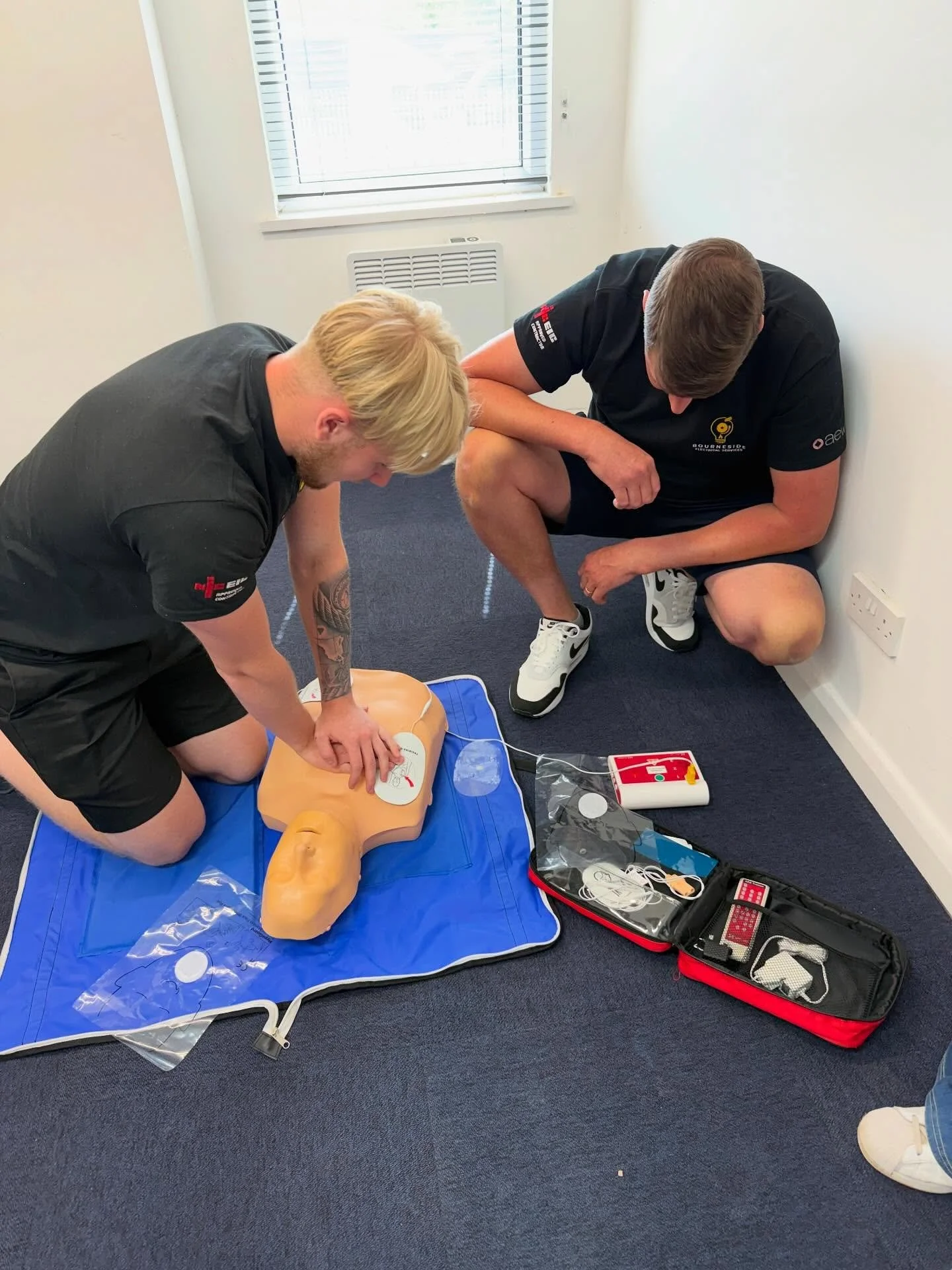 Bourneside Summer Party 2025 🌞 

A well deserved day off the tools for all the team, a little bit of first aid training in the morning followed by an afternoon of Wake Boarding 🏄&zwj;♂️ 

A big thank you to the whole team for a great first half to 