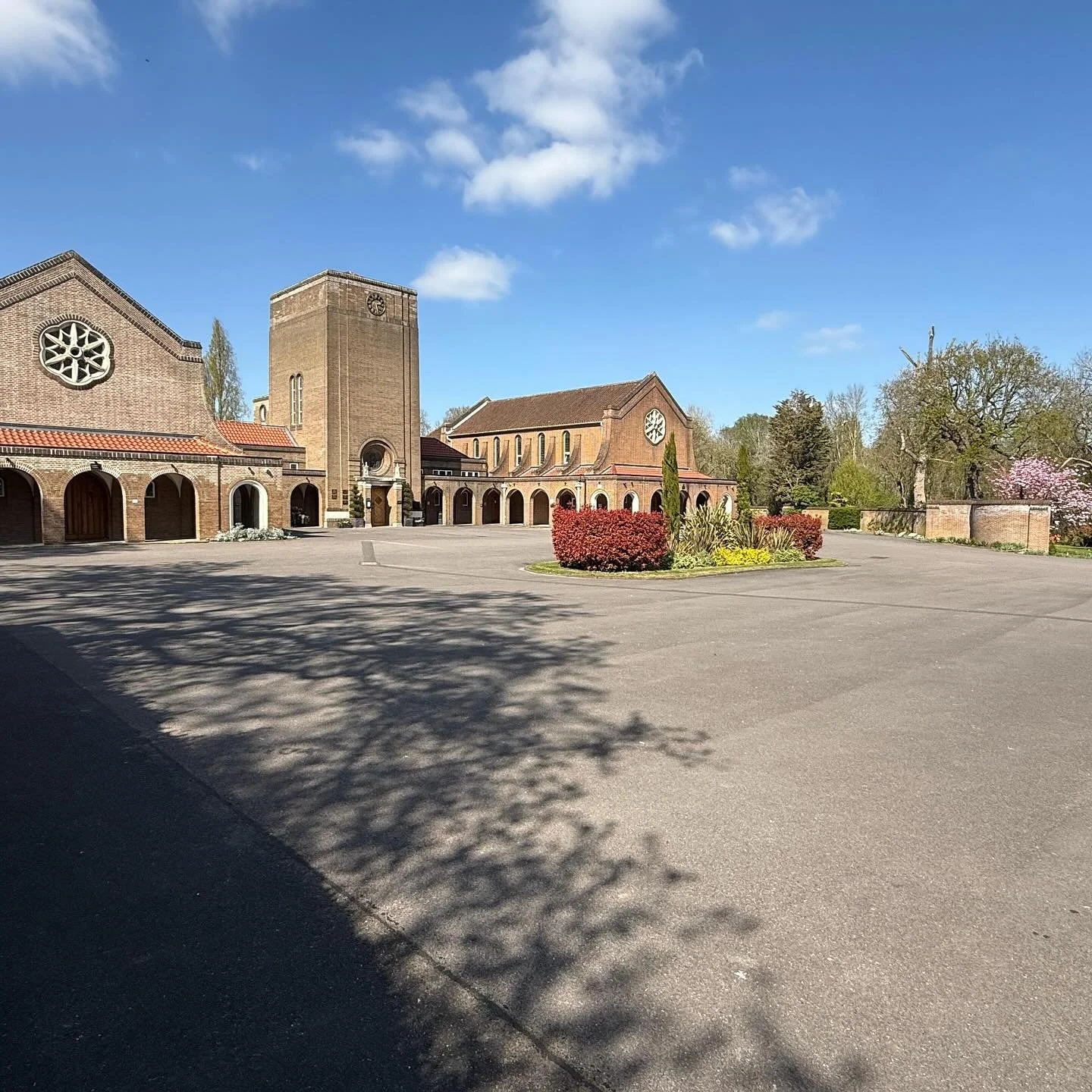 We have been busy with the finishing touches over at SWM Crematorium finalising their security systems!! Due to the nature of the site it's taken some 18 months to get it  to this stage!! 🔐

Works included: 

✅ Installtion and commissioning of a hyb