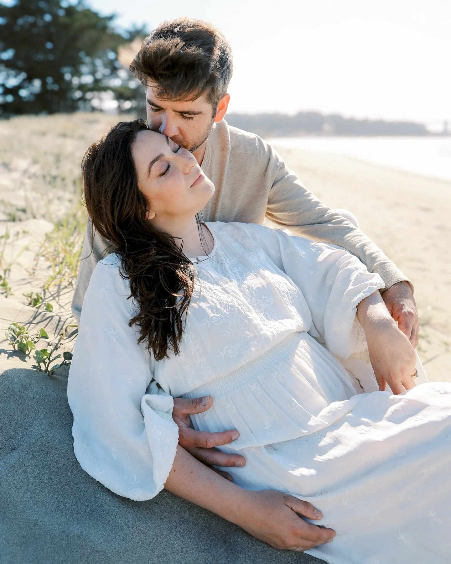 Captured an incredible Anniversary session in San Francisco for some dear friends, we revisited special places around the city and relived where their love story grew. Its always such an honor being part of these cherished memories 📸❤️ #AnniversaryS