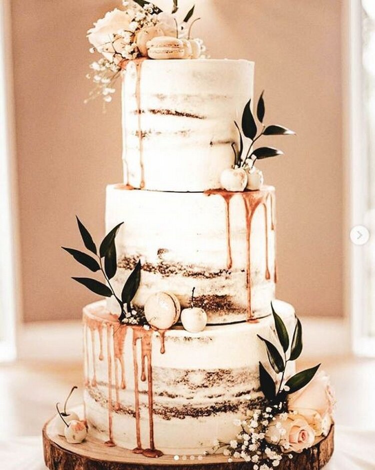 semi-naked-dripped-wedding-cake-ideas.jpg