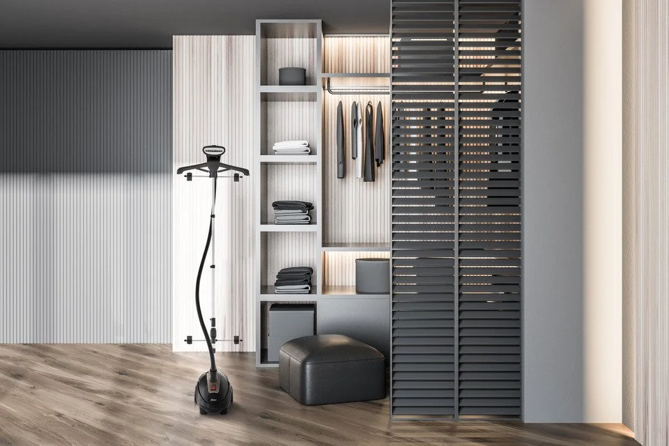 GCSTGS7000_oster_floorstand_steamer_good_lifestyle 1.jpg