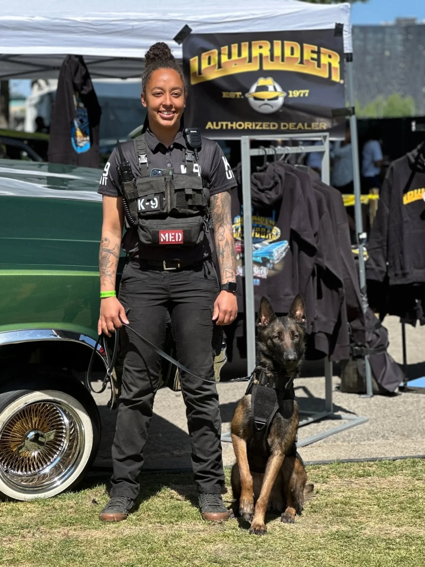 "Give Your Dog a Job." Don't just talk about it, be about it 😤

As we all know, we have introduced a ton of new sport and working dog opportunities at Urban Pawsibilities this fall. Of all the amazing classes offered, I decided to sign up 