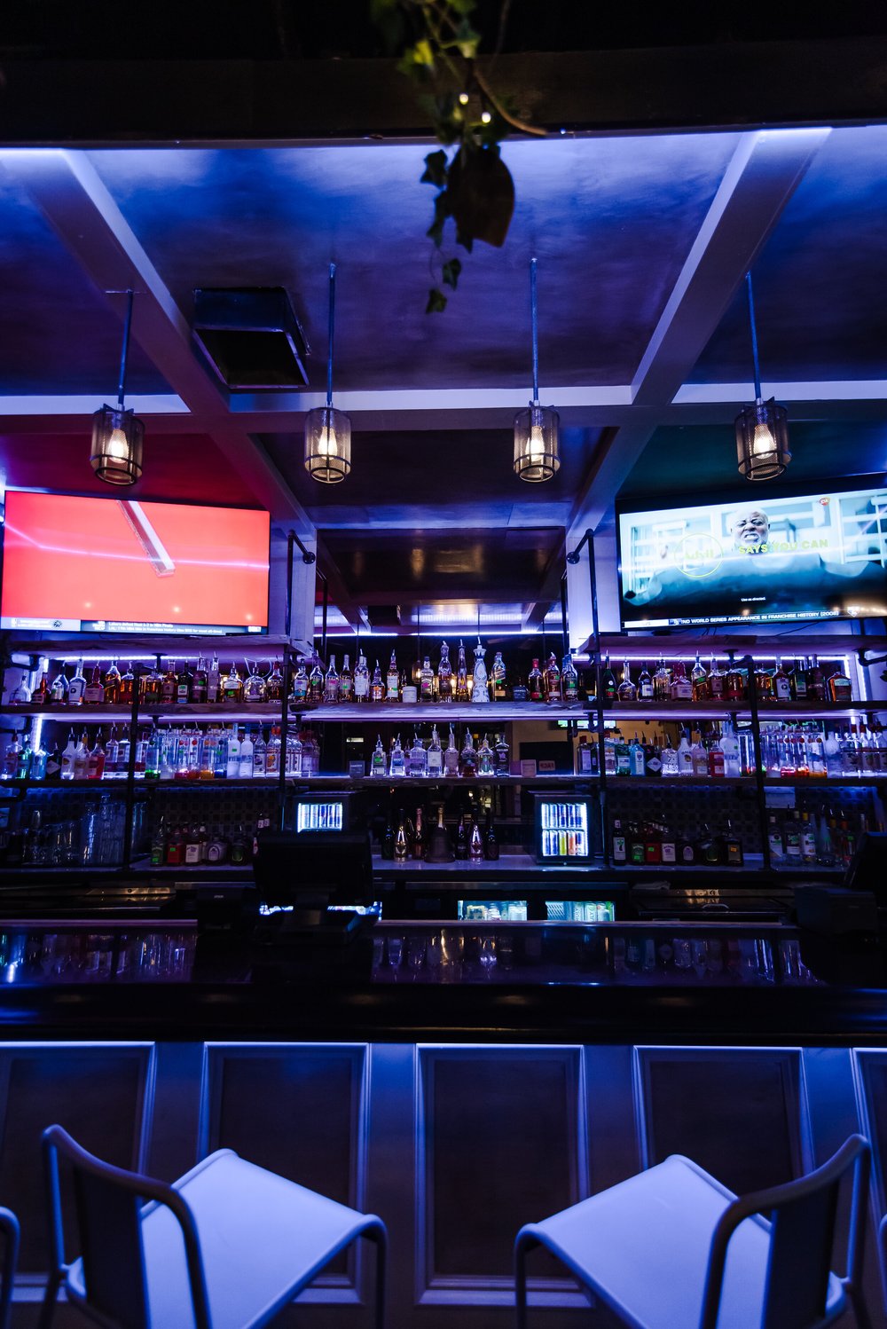 Bar photo 2
