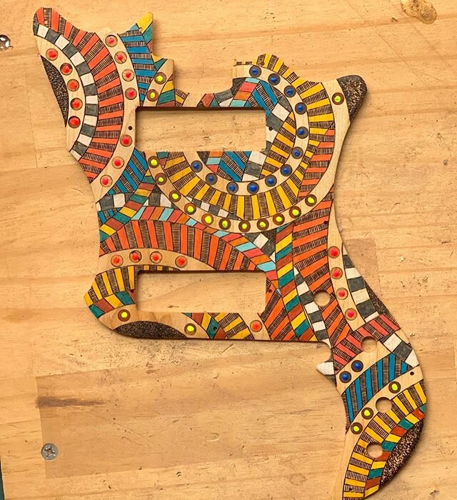 We have color! All the cheerful colors! #woodburning #pickguard