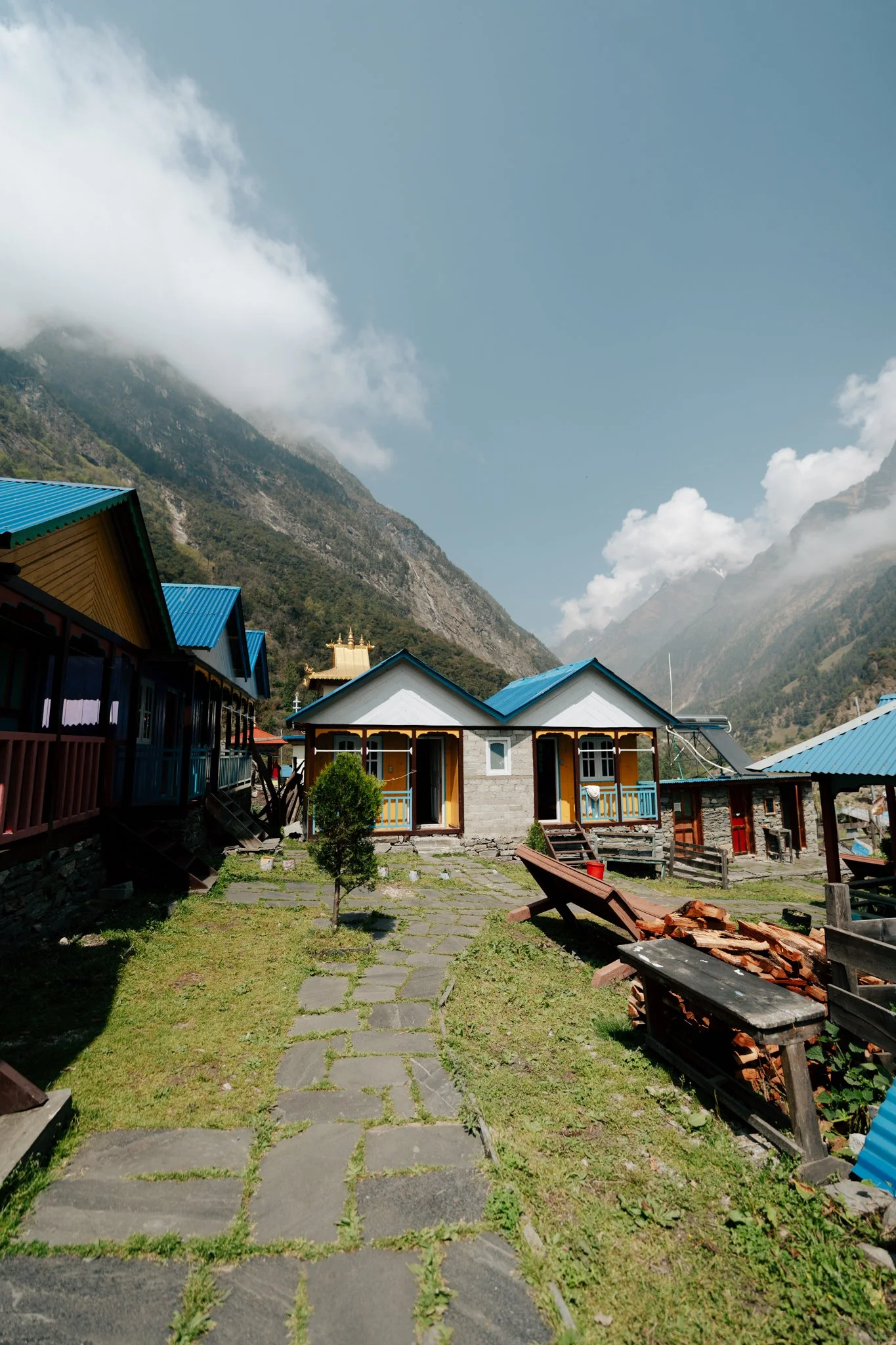 The Namrung teahouses I never got to stay in. They look like a movie set.