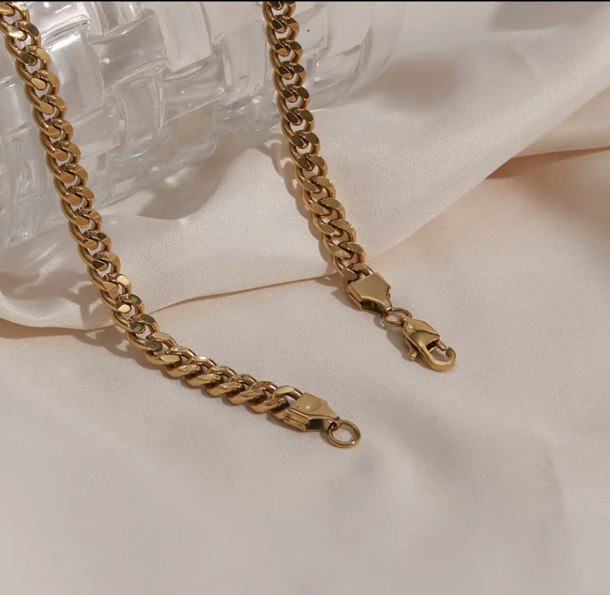 A59E422C-1766-4F83-BB21-063C1C8D261C