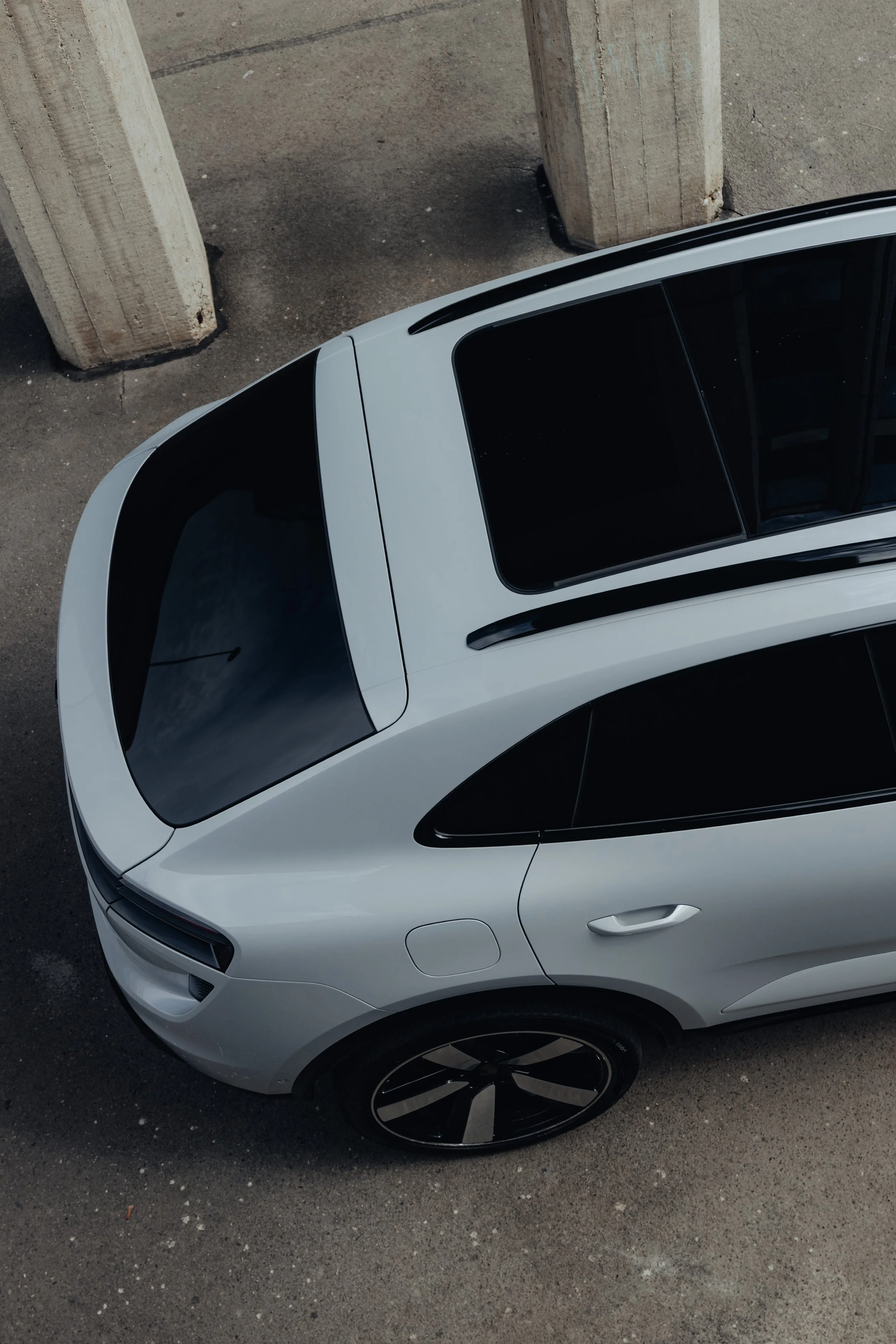 Porsche PRAHA - April-89.jpg