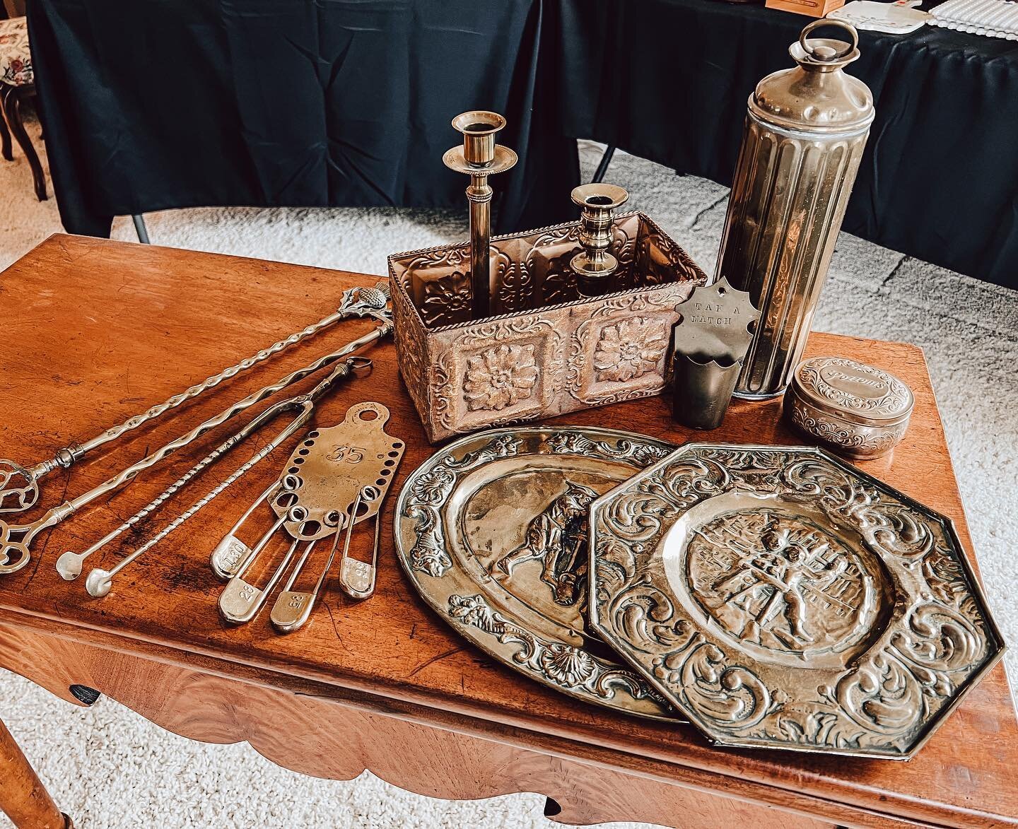 ✨ALL the Brass!!!✨ Super unique pieces&hellip;.do you know what any of these are?? #estatesalefinds #estatesalesnet #estatesale #estatesales #estatesalefind #antique #antiques #antiquefinds #thehomeharmony