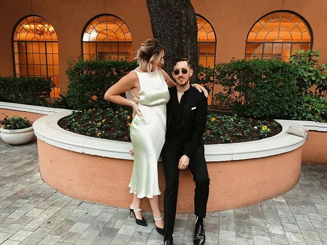 Blacktieless