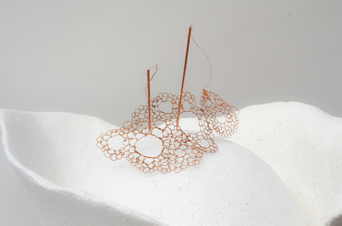 Bio-Digital Devices: Sonic Teleporter
Made from oyster shell lime plaster and salvaged e-waste copper wire