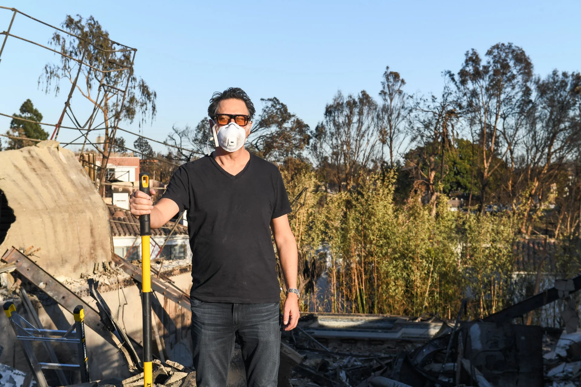 RON_RIVLIN_HOUSE_STATUE_LOS ANGELES MAG_019.jpeg