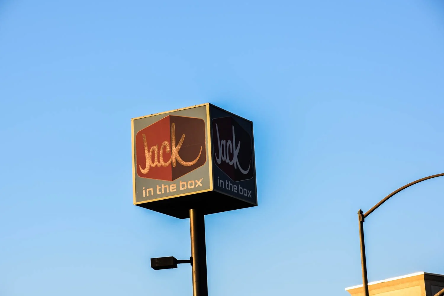 ALTADENA_DETAILS_LOS ANGELES_MAG_022.jpg