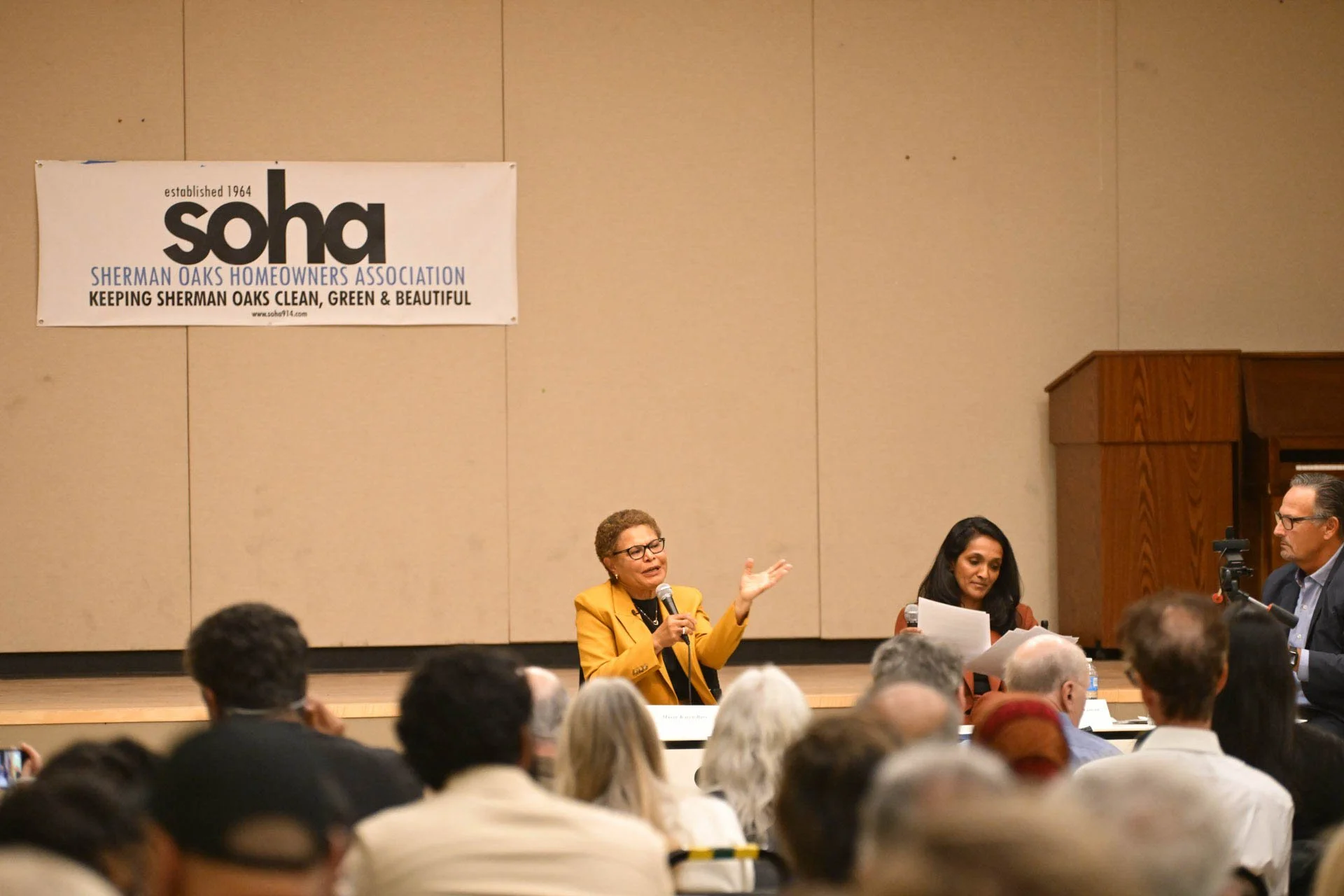 LAM_SOHA_DEBATE_2026_616.jpg