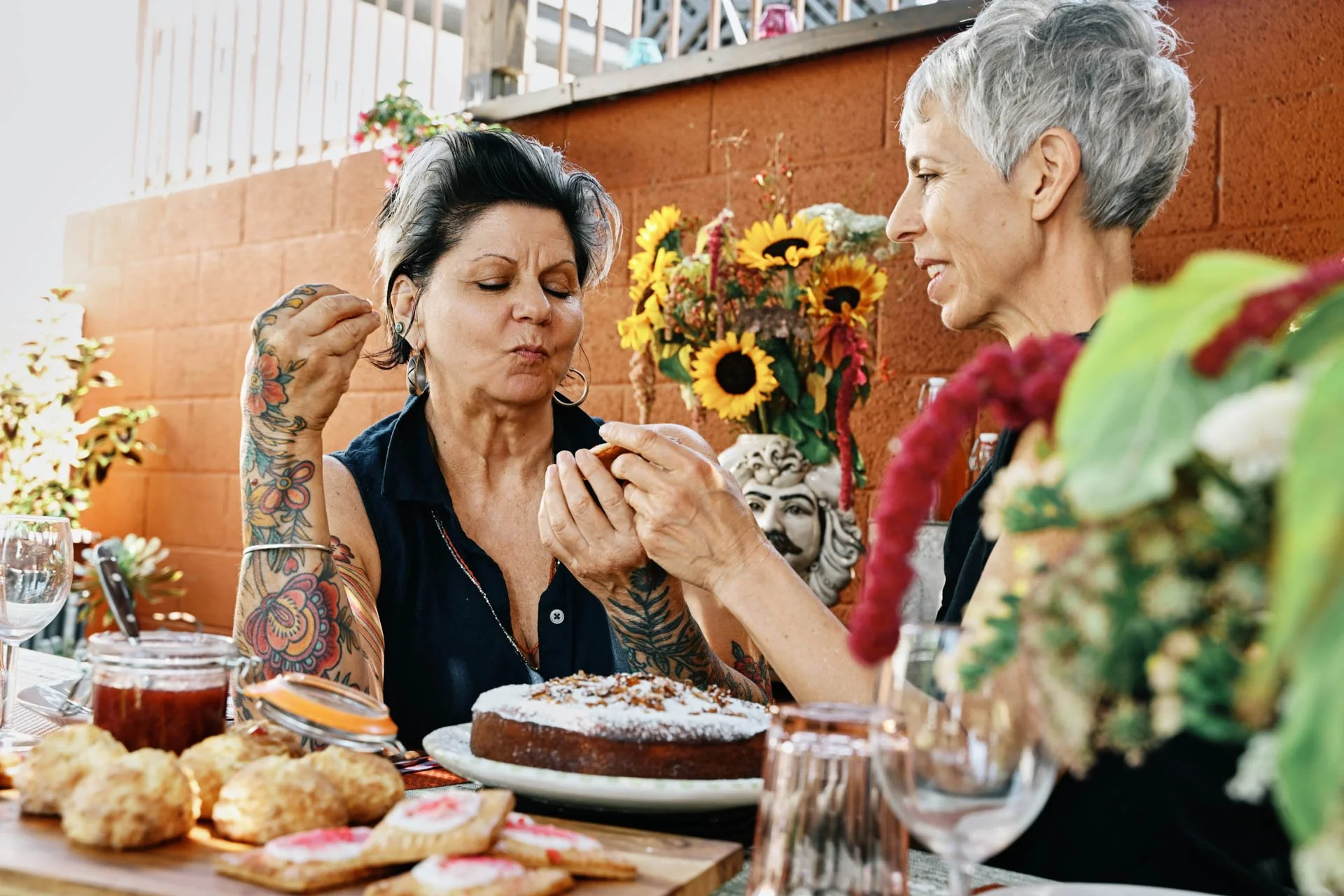 LAM_MONICAMAY&KRISTENTRATTNER__015.jpg