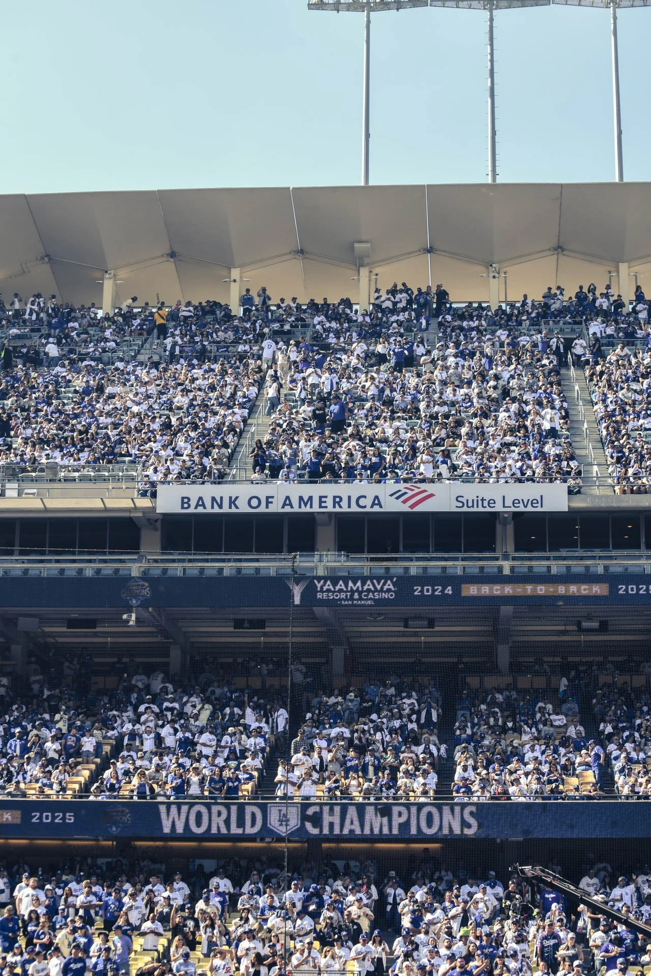 LAM_LA_DODGERS_PEOPLE_055.jpg