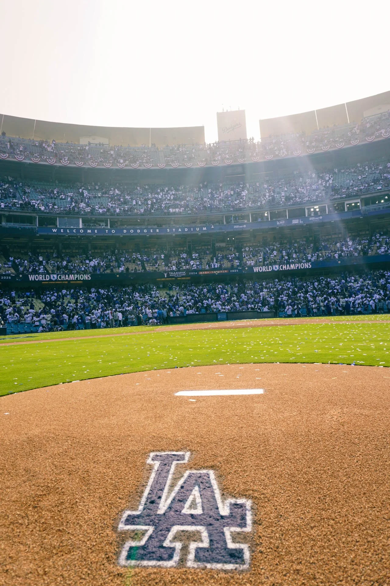 LAM_LA_DODGERS_STADIUM_2025__001.jpg