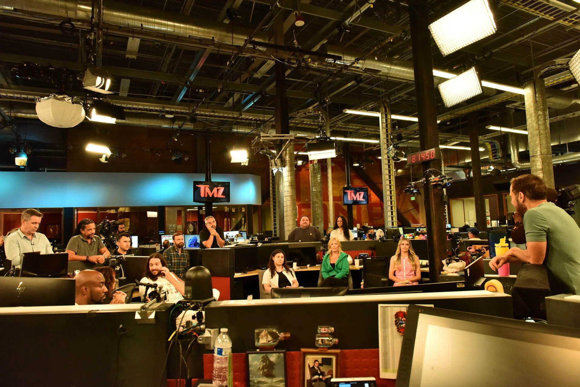 LAM_TMZ_BULLPIT_0114.jpg