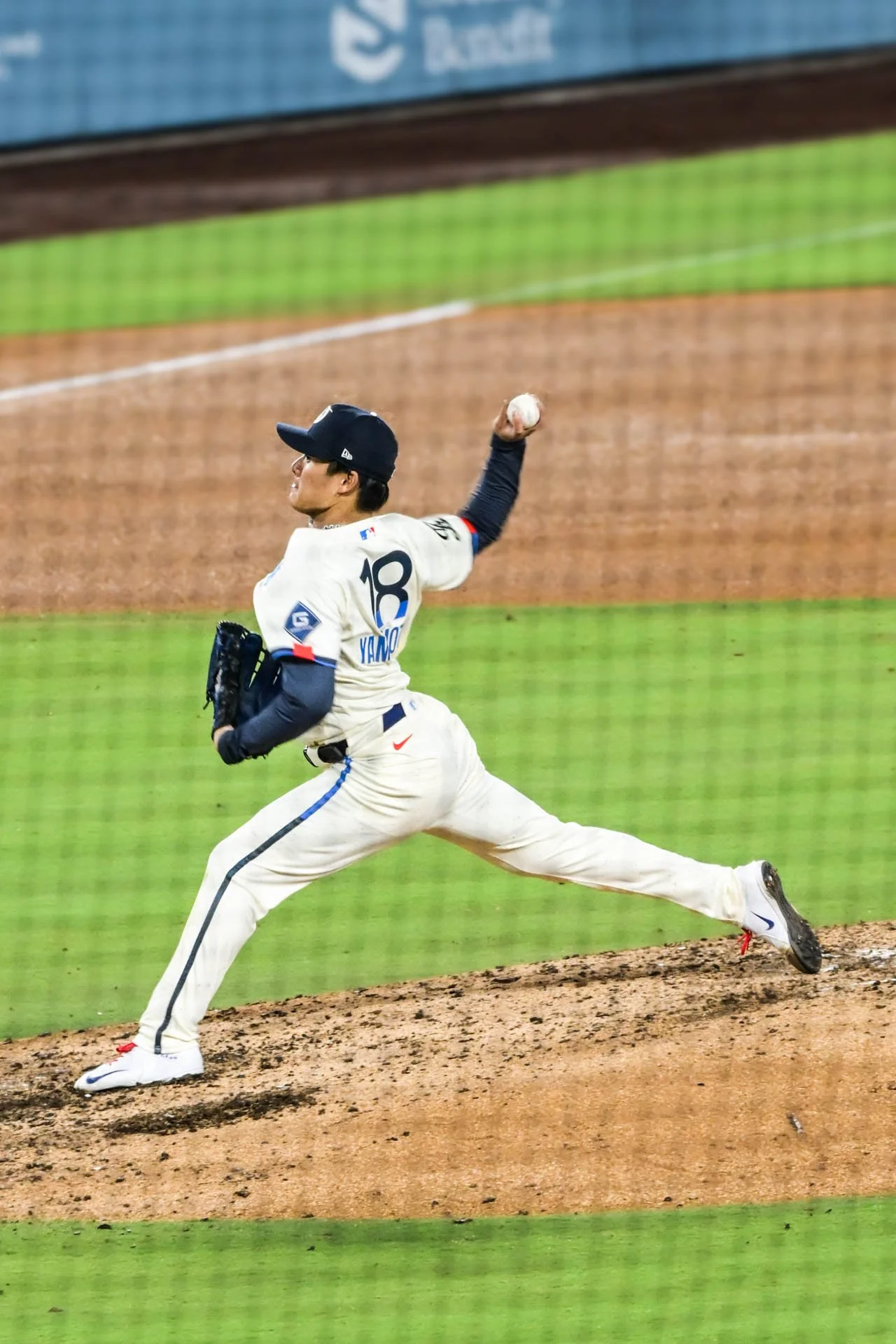 LAM_YOSHINOBU_YAMAMOTO_027.jpg