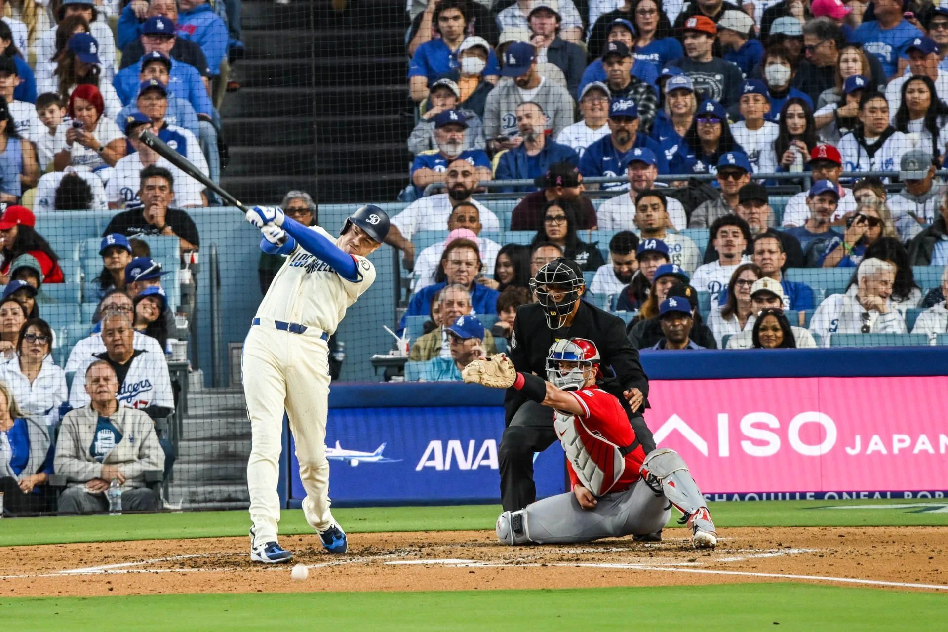 LAM_DODGERS_VSANGELS_JUN6_044.jpg
