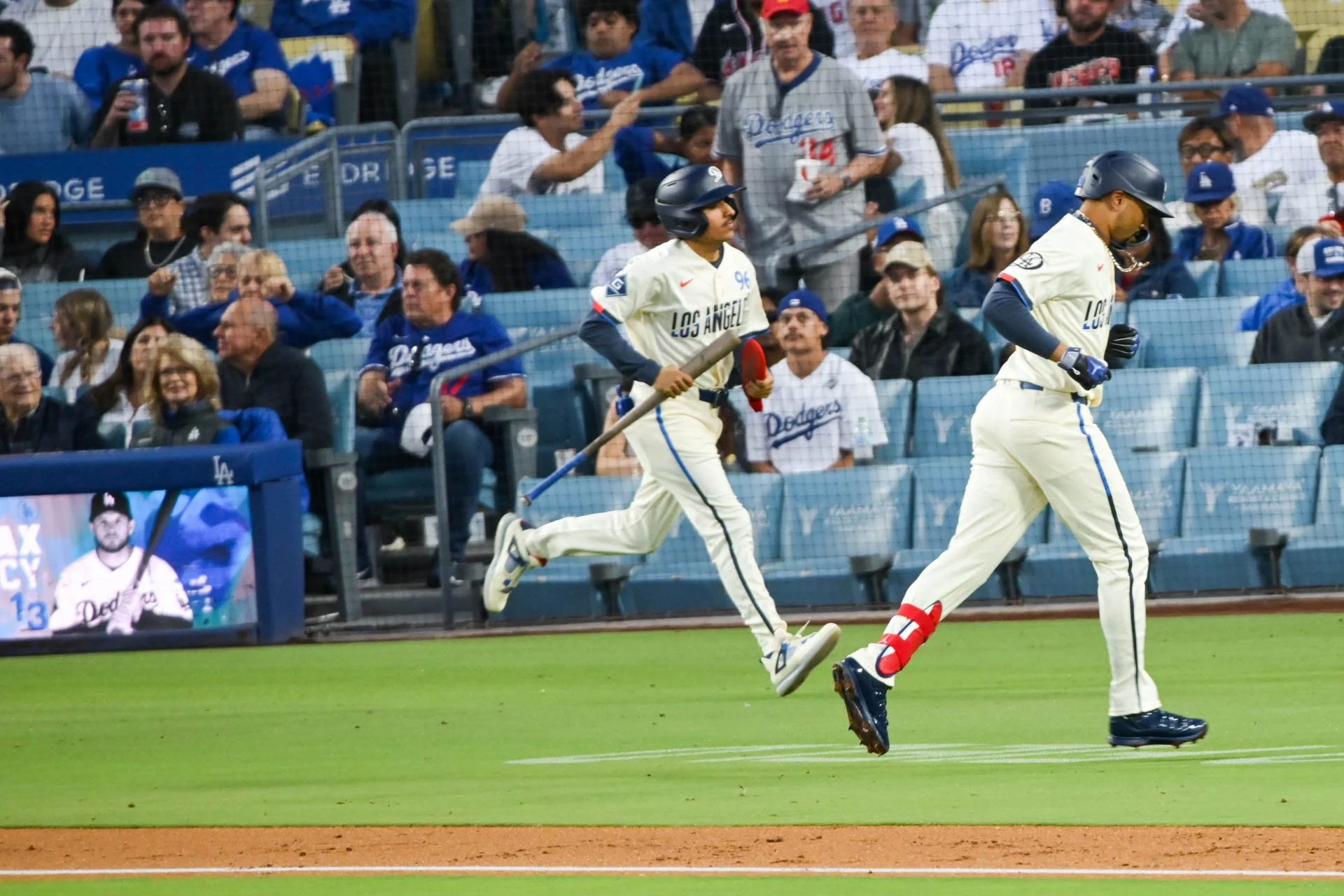 LAM_DODGERS_VSANGELS_JUN6_052.jpg