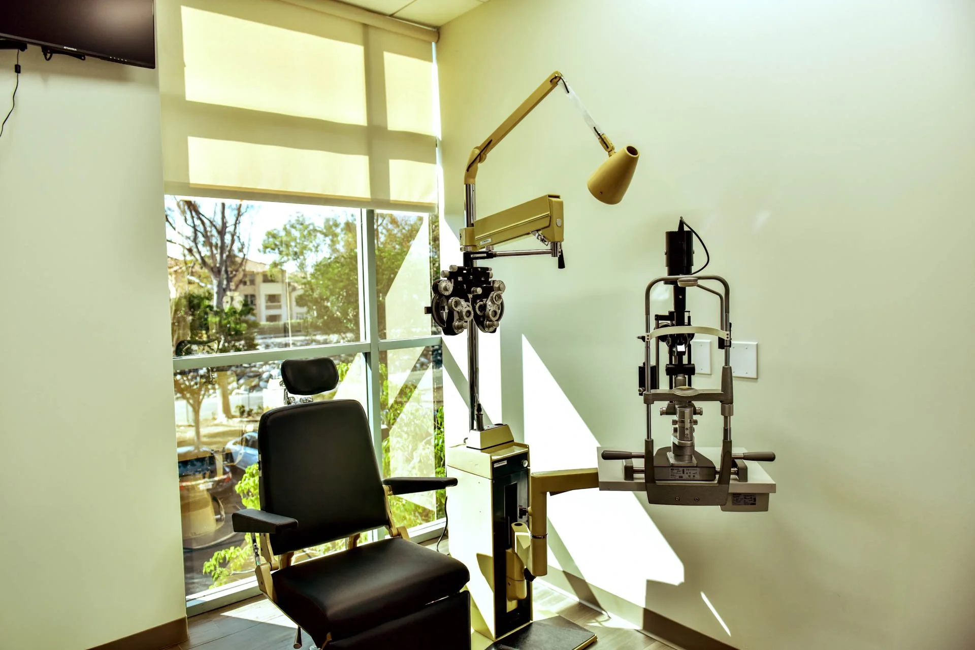 OCM_DR_SHAH_OFFICE__008.jpg