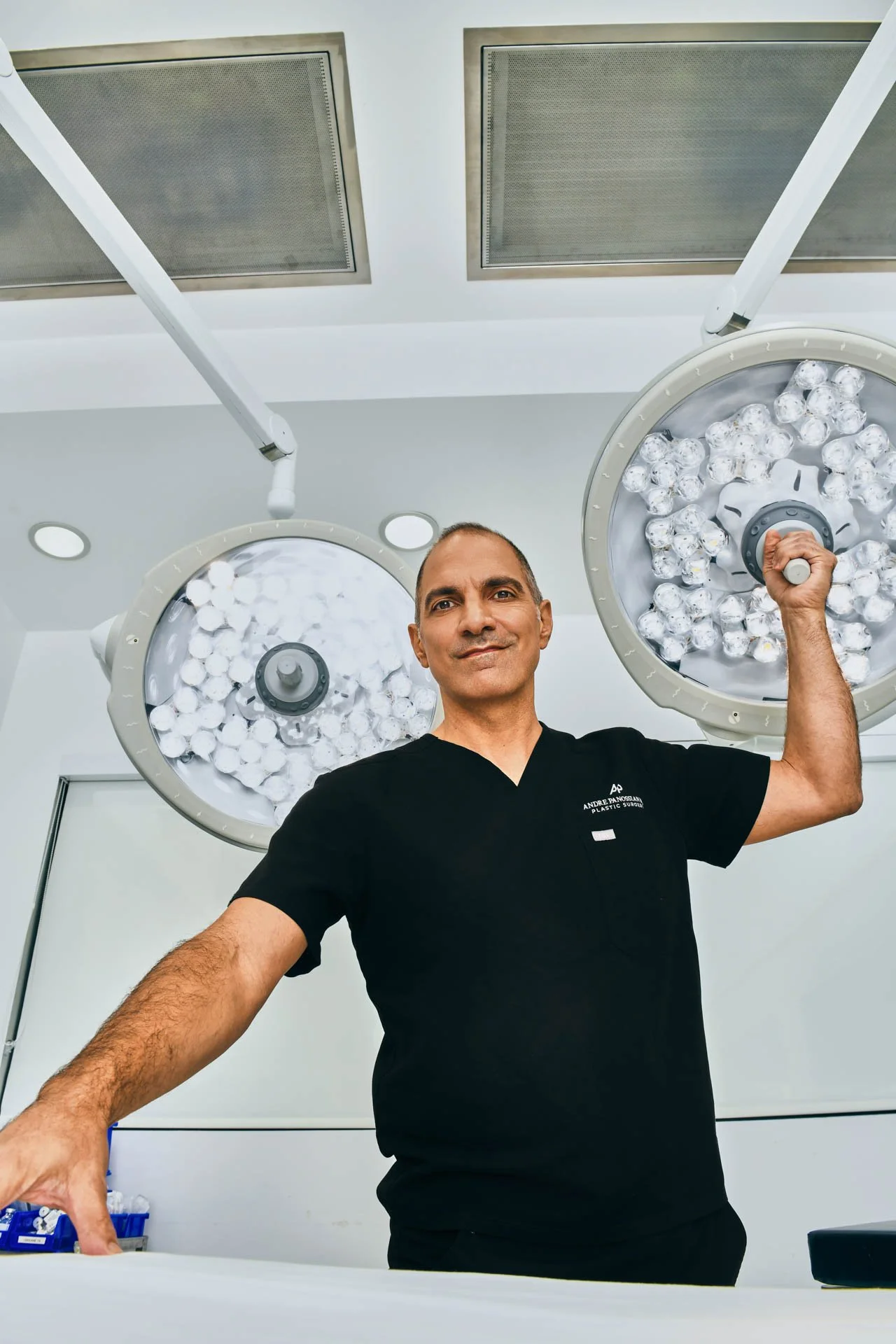 DR ANDRE PANOSSIAN_09723.jpg