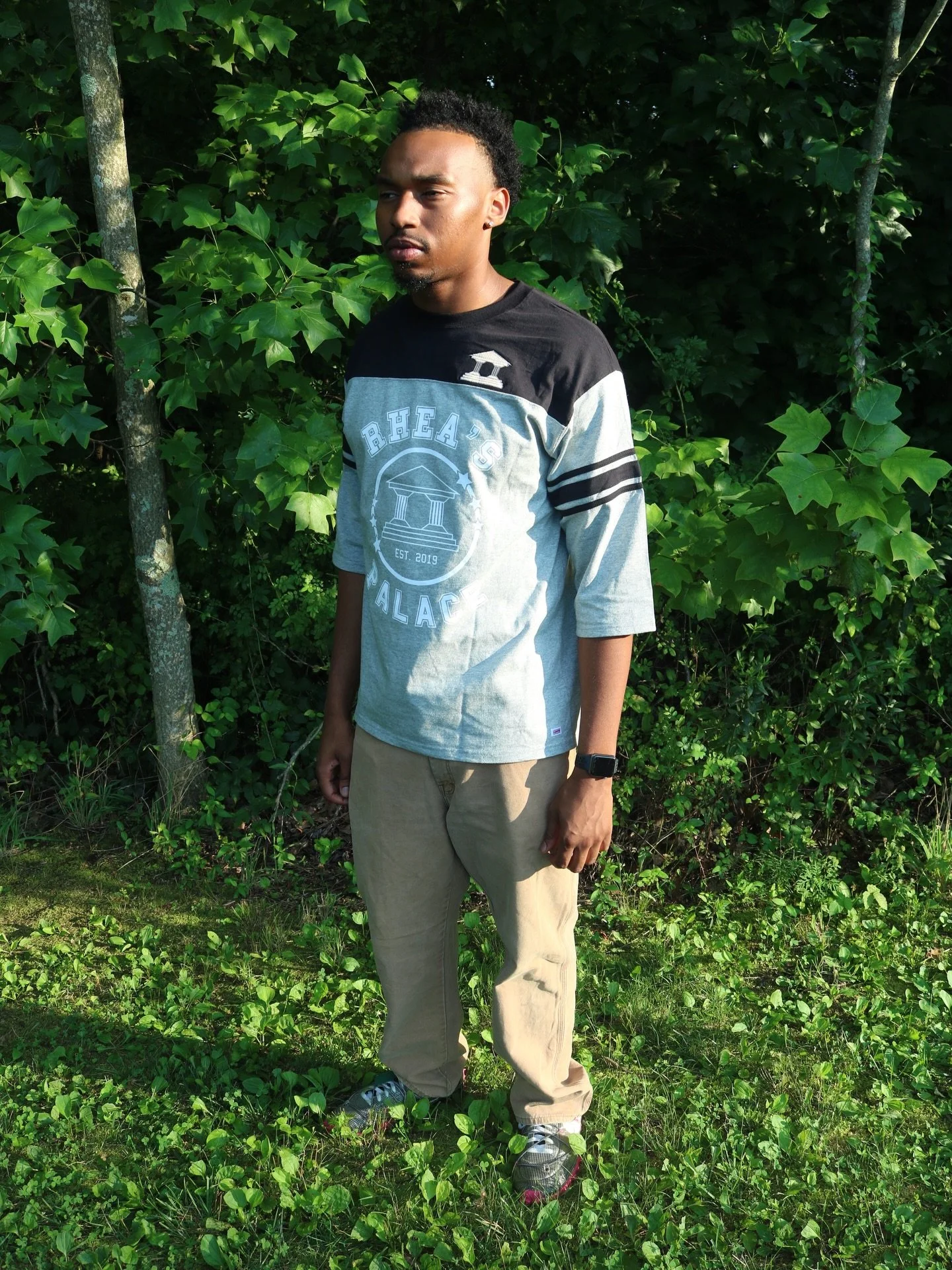 🏛️
TWO TONE RHEA&rsquo;S PALACE QUARTER SLEEVE TEE
- ONLY AVAILABLE NOW @ RHEASPALACE.COM
- $45.00 PLUS SHIPPING 
- COLORS INCLUDE BLACK, NAVY, AND RED
- EMBROIDERED PALACE LOGO ON THE HEART
- SCREEN-PRINTED RP GRAPHIC
- SIZES ARE OVERLY LIMITED 
- 