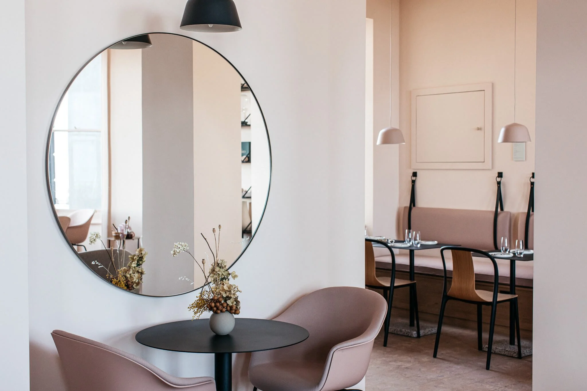 Port_Eastbourne_Restaurant_3.jpg