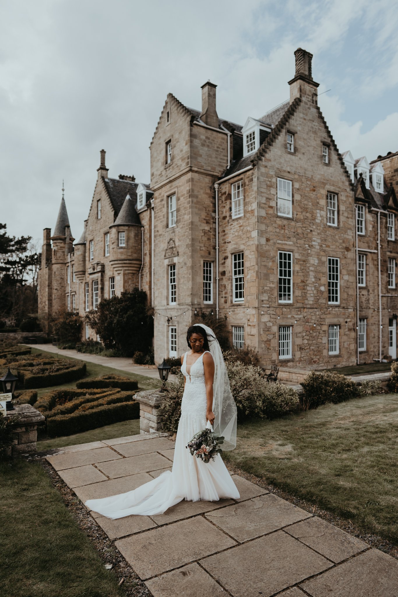  A beautiful destination wedding at Carberry Tower Manion House Scotland. 