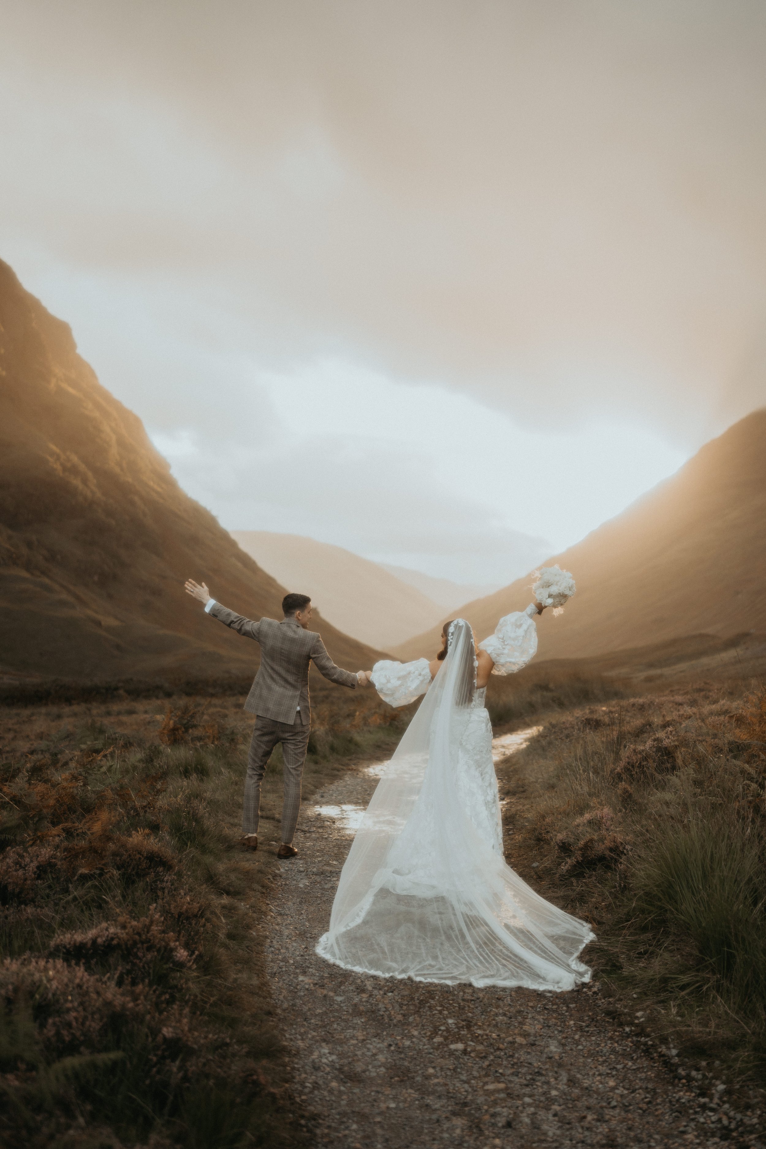 Glencoe-elopement-photographer-34.jpg