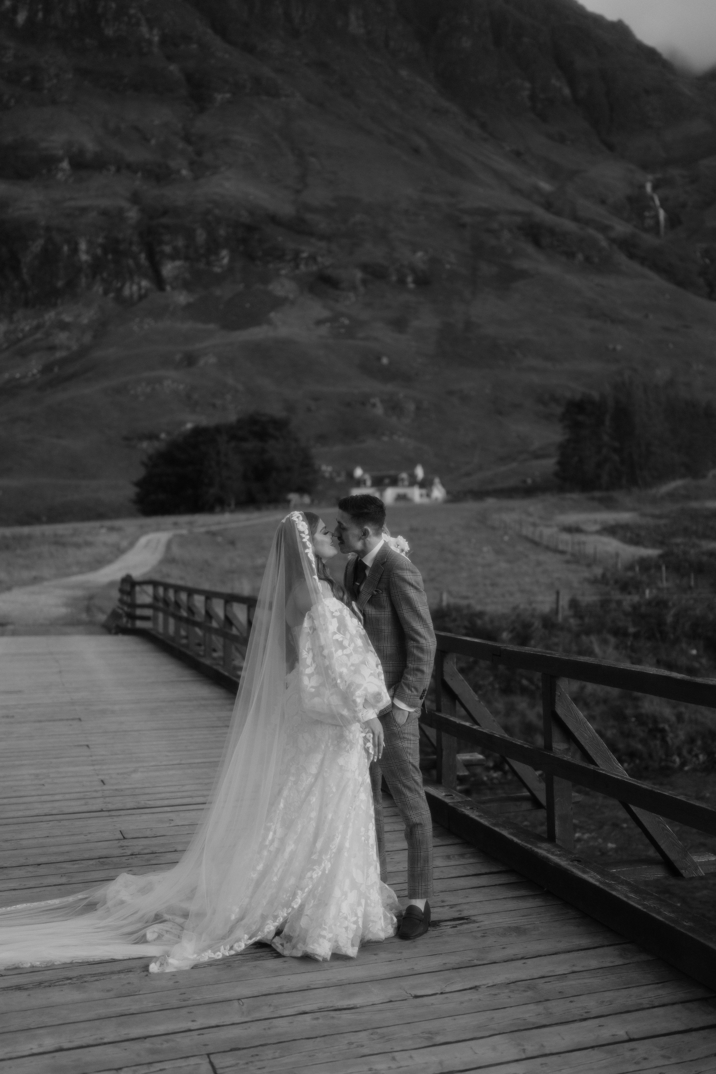 Glencoe-elopement-photographer-77.jpg