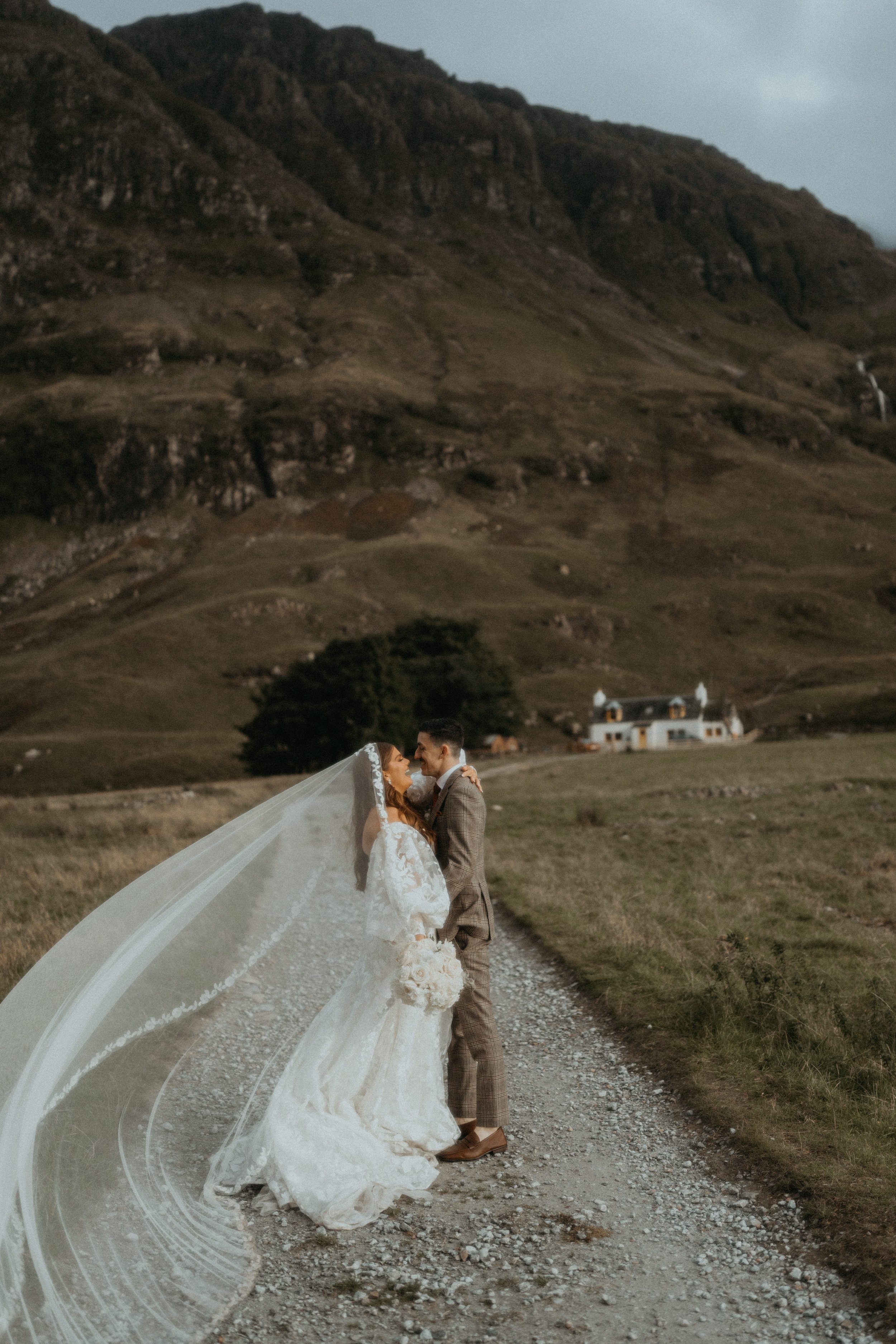 Glencoe-elopement-photographer-106.jpg