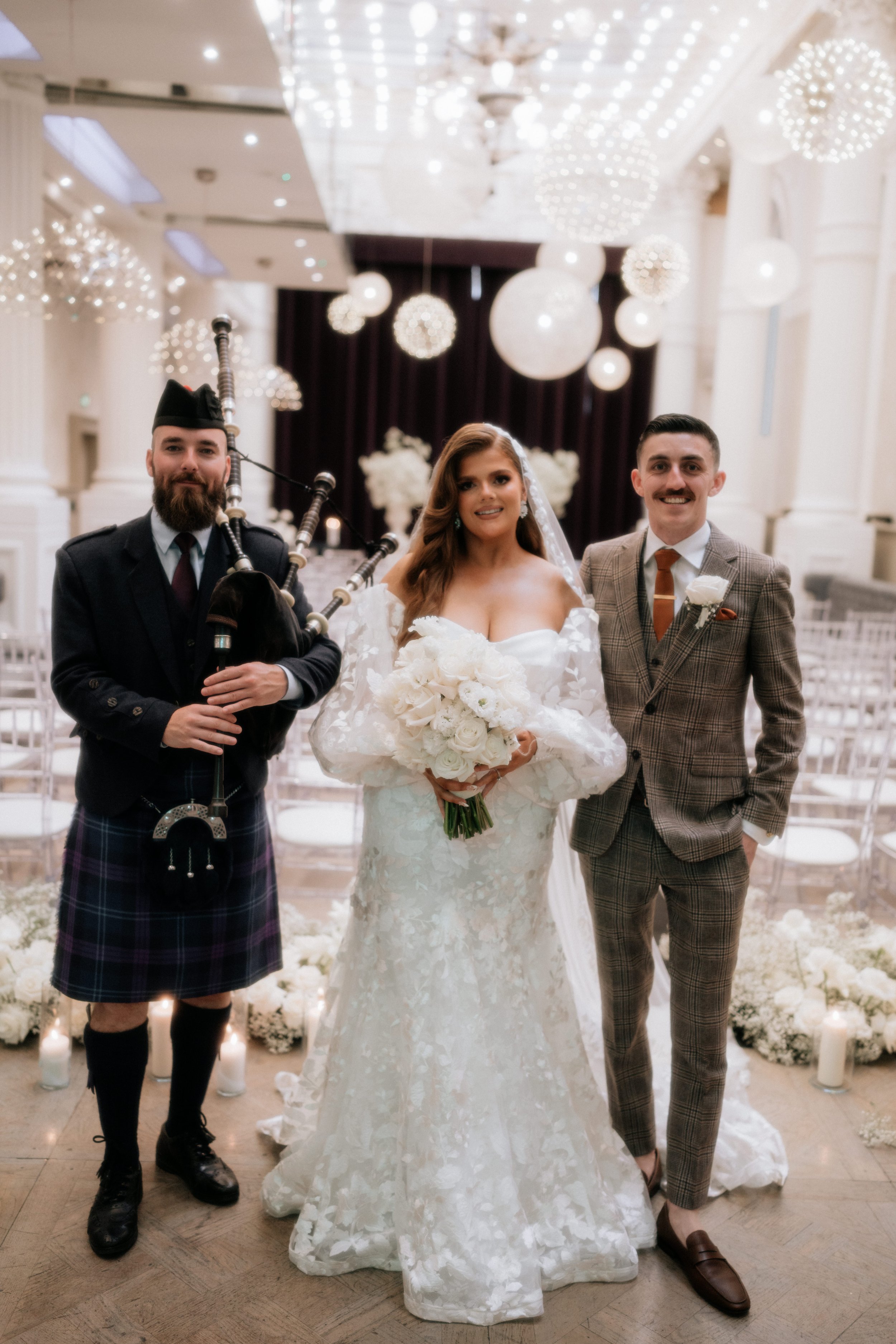 Glasgow-wedding-photographer-370.jpg