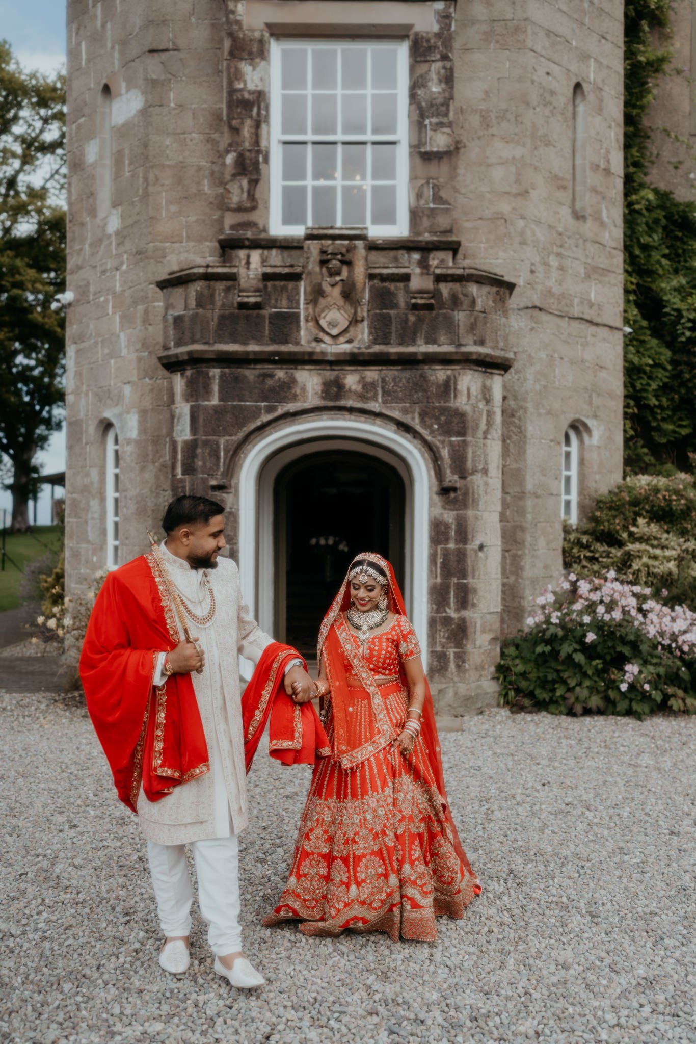 Boturich-Castle-Indian-wedding-photographer-45.jpg