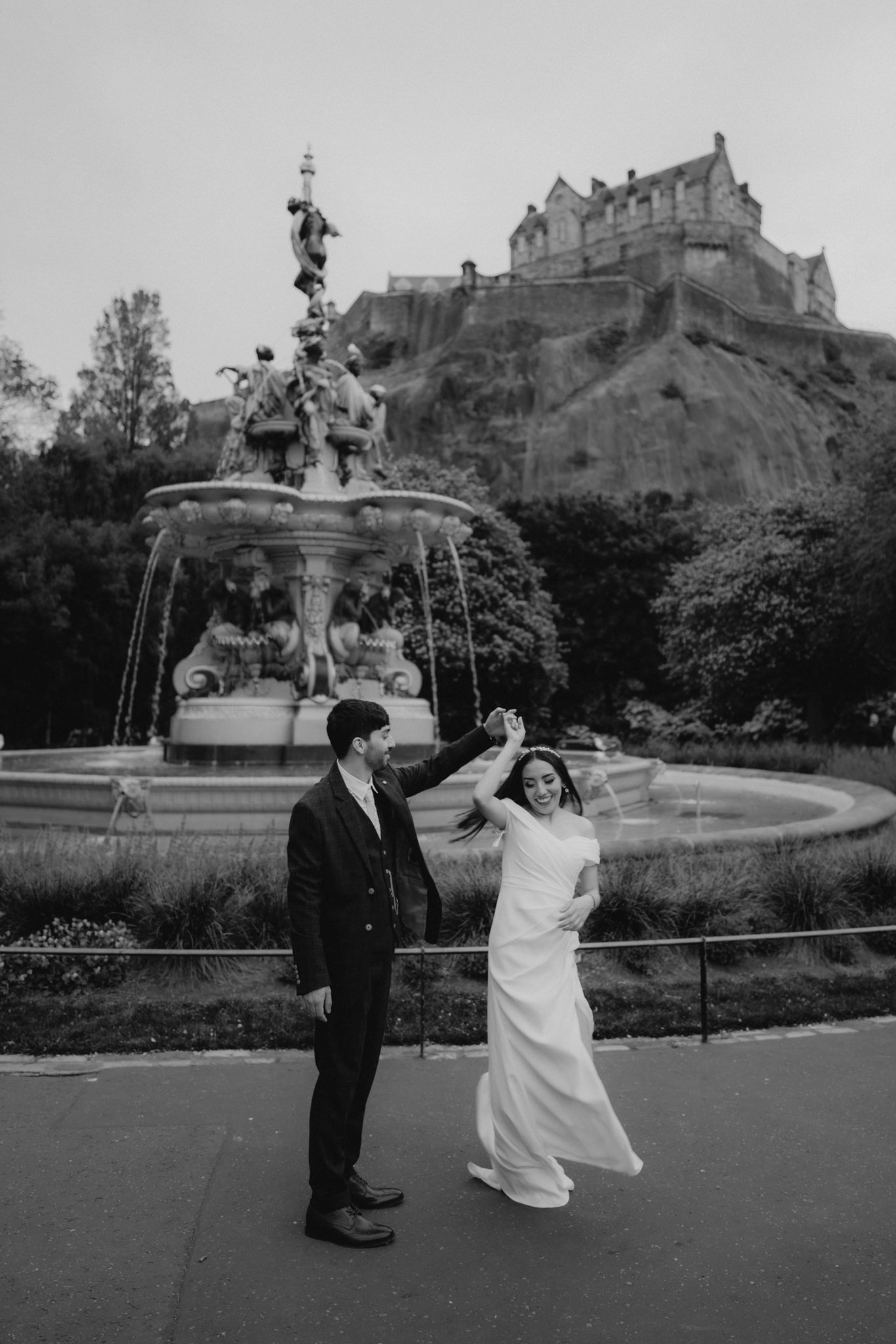 Edinburgh-wedding-photographer-15.jpg