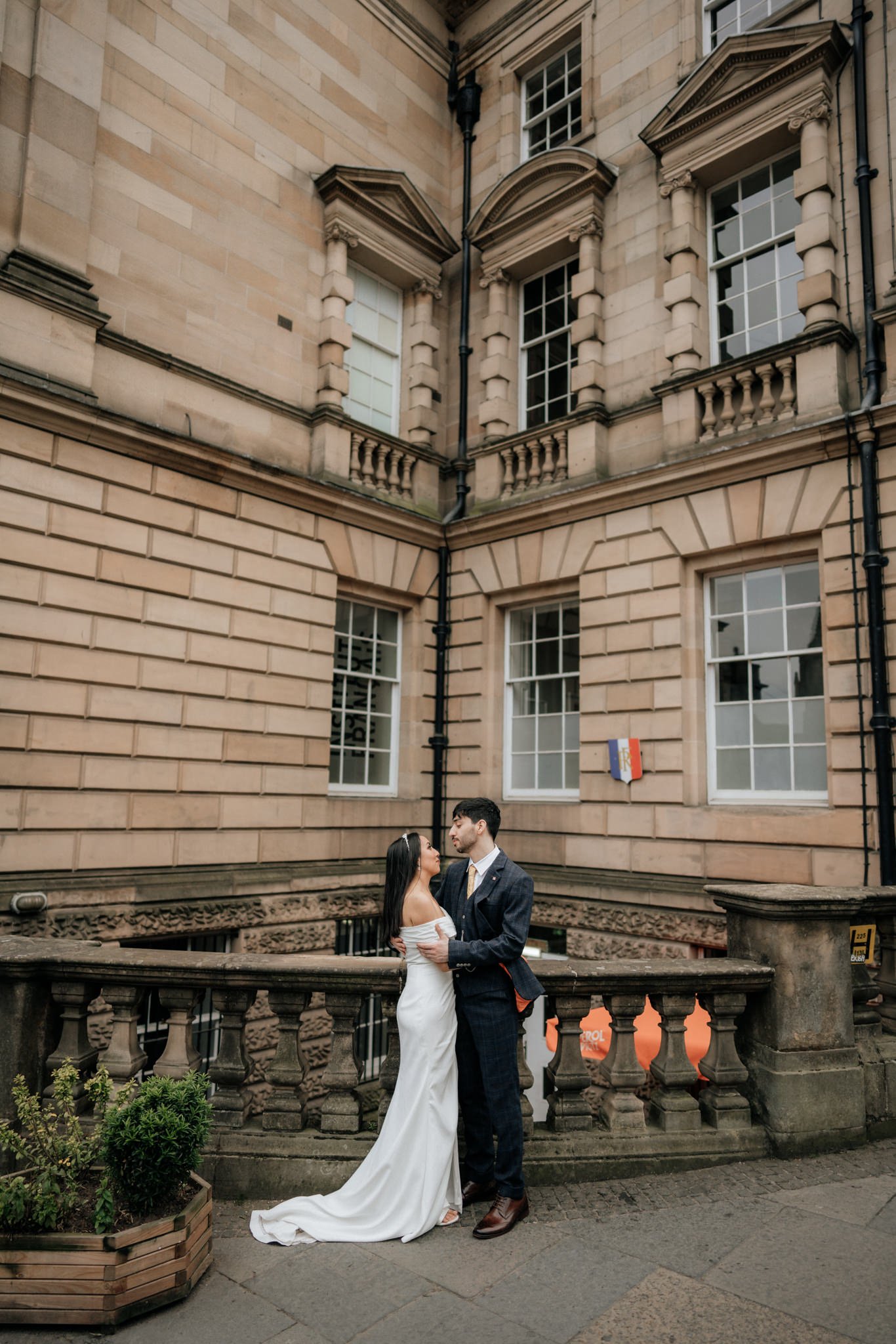 Edinburgh-wedding-photographer-25.jpg