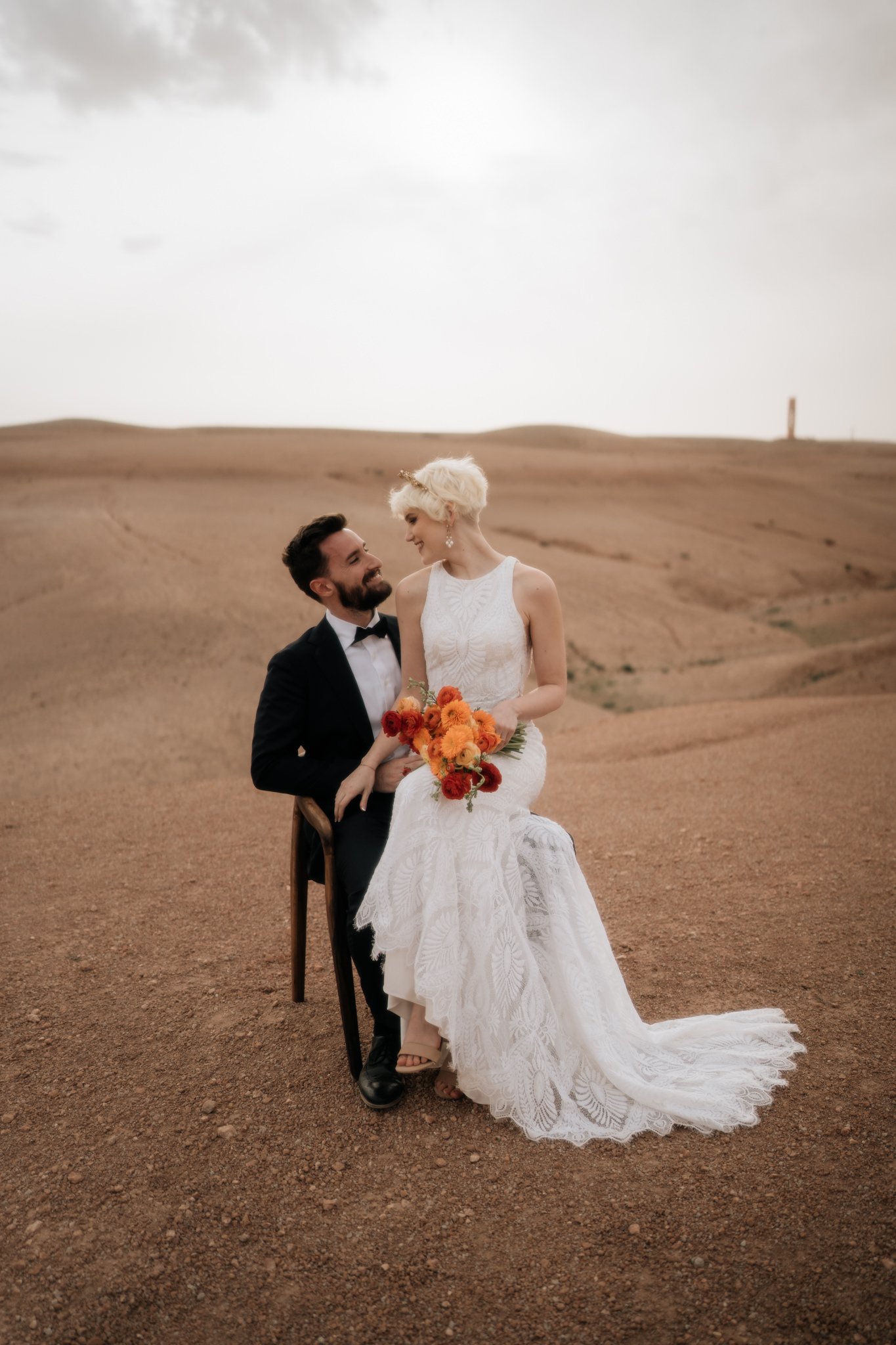  Agafay Desert wedding photo inspiration | Marrakech wedding photographer and videographer 