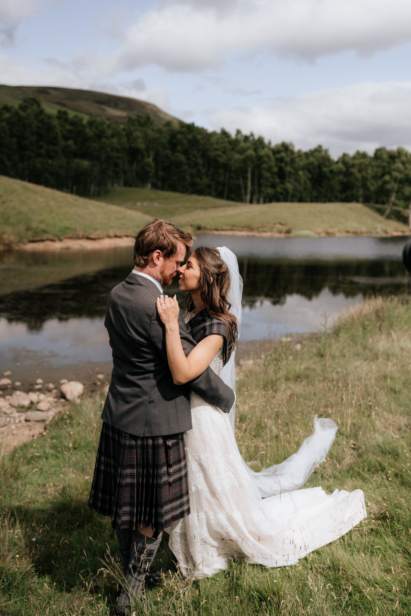 Glen Clova Hotel wedding photography | Aberdeenshire wedding photographer and videographer-40.jpg