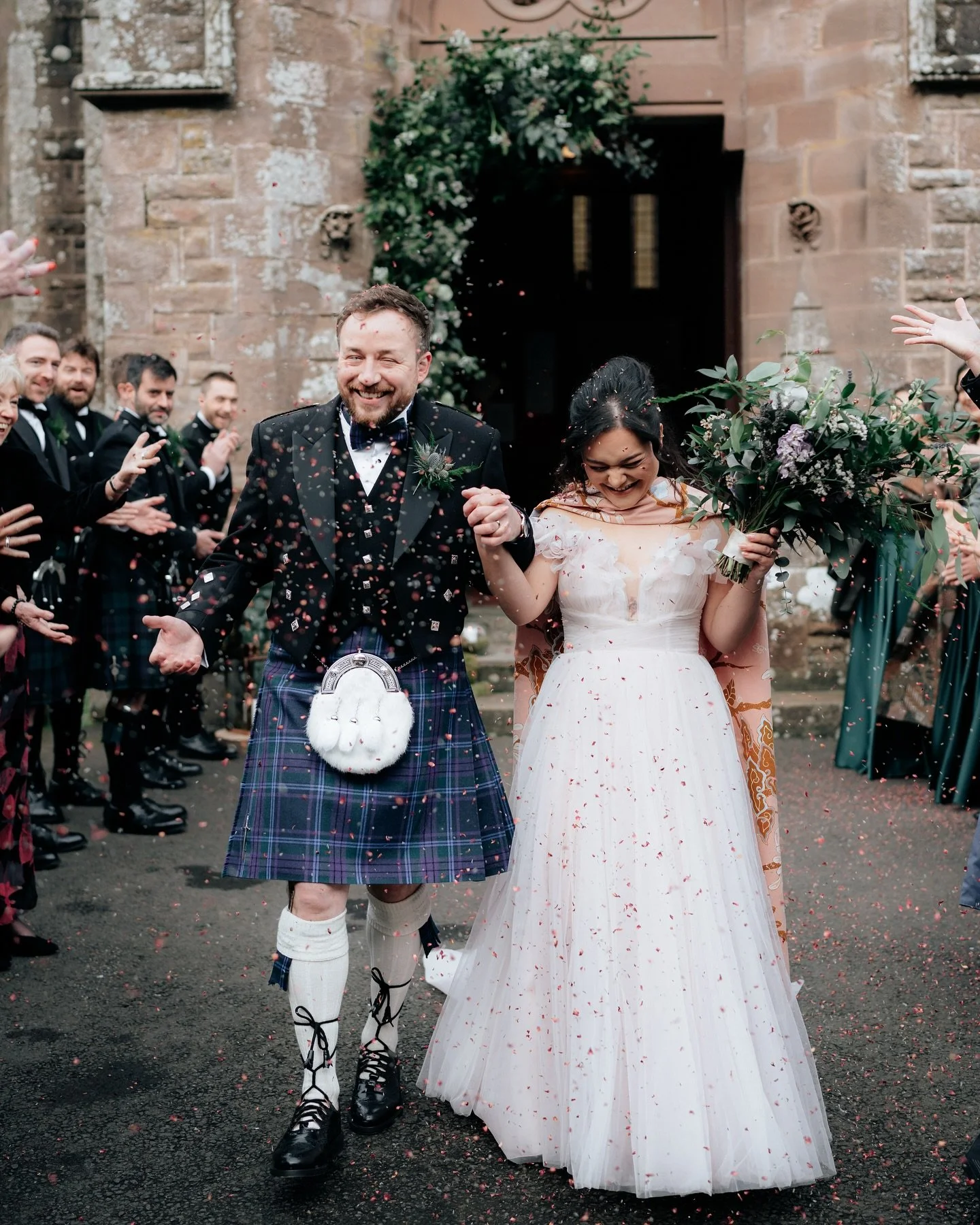 Romy &amp; Alex at the magical @drumtochtycastle 

We started off the 2025 wedding season with a bang, at the grandeur Drumtochty Castle. Romy and Alex&rsquo;s wedding was a true celebration of love, elegance and togetherness. With family and friends