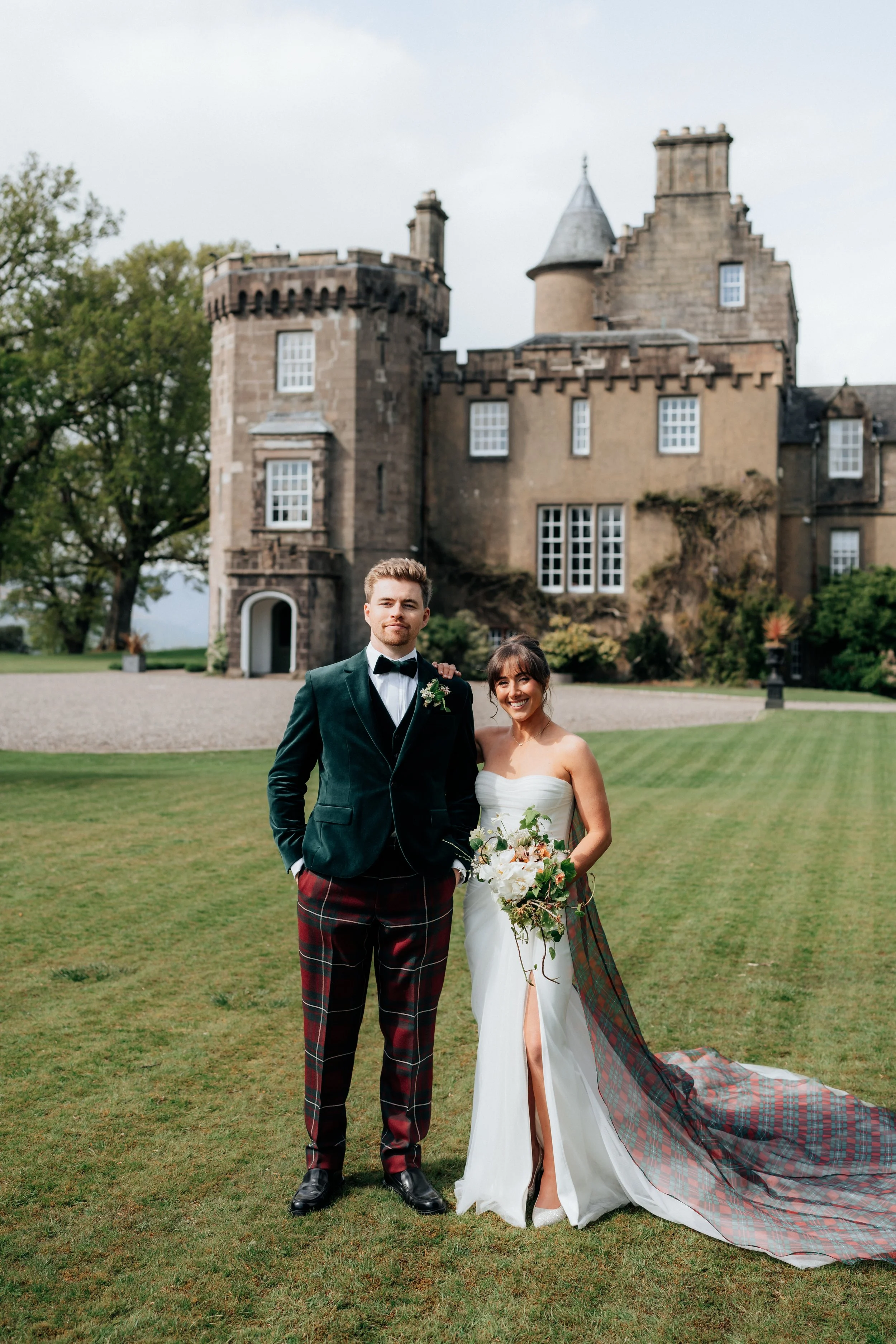 Boturich Castle Wedding Photographer – Alice &amp; George